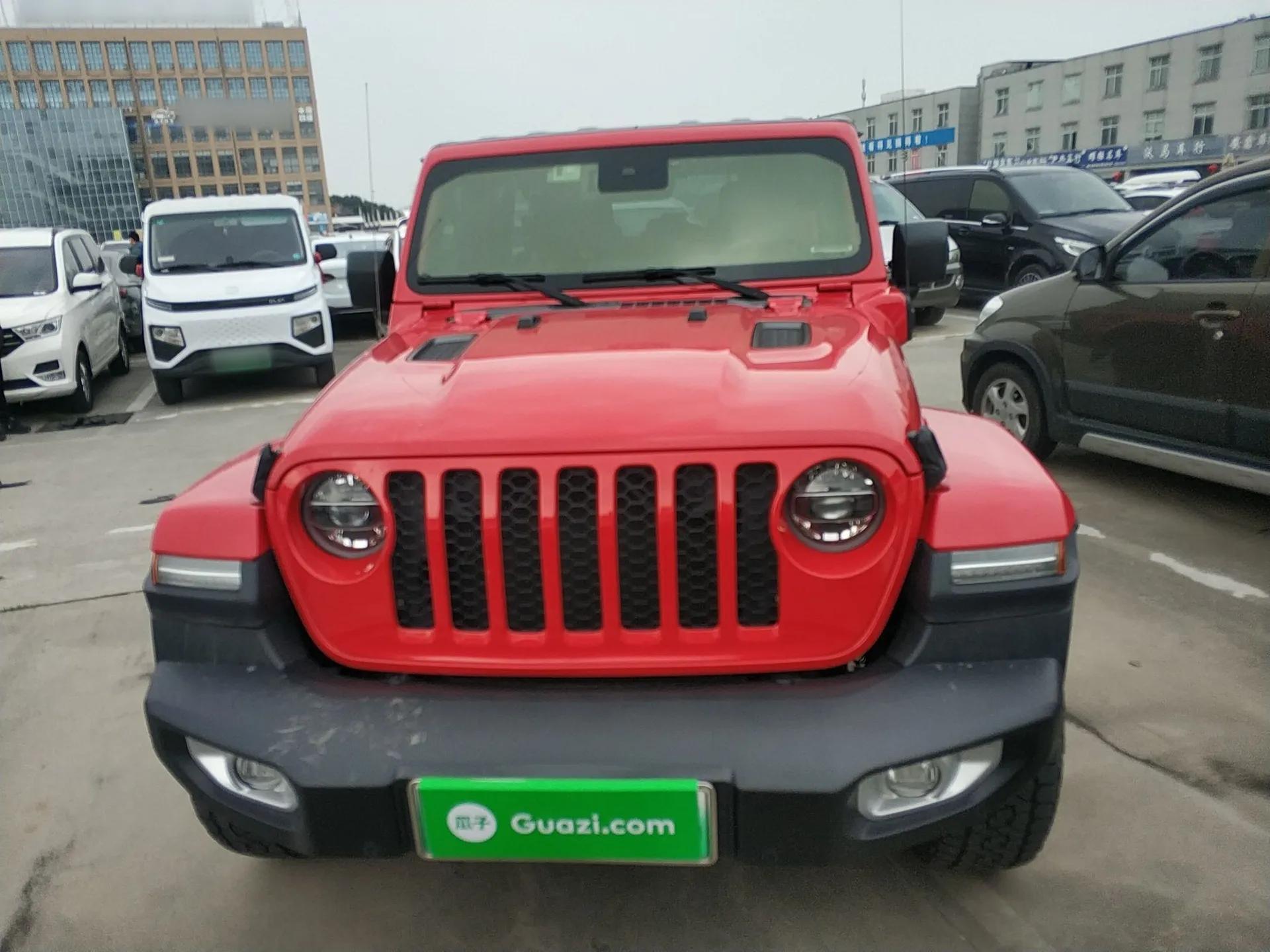 Jeep Wrangler New Energy 2021 Four-Door 2.0T 4xe Sahara — миниатюра 2