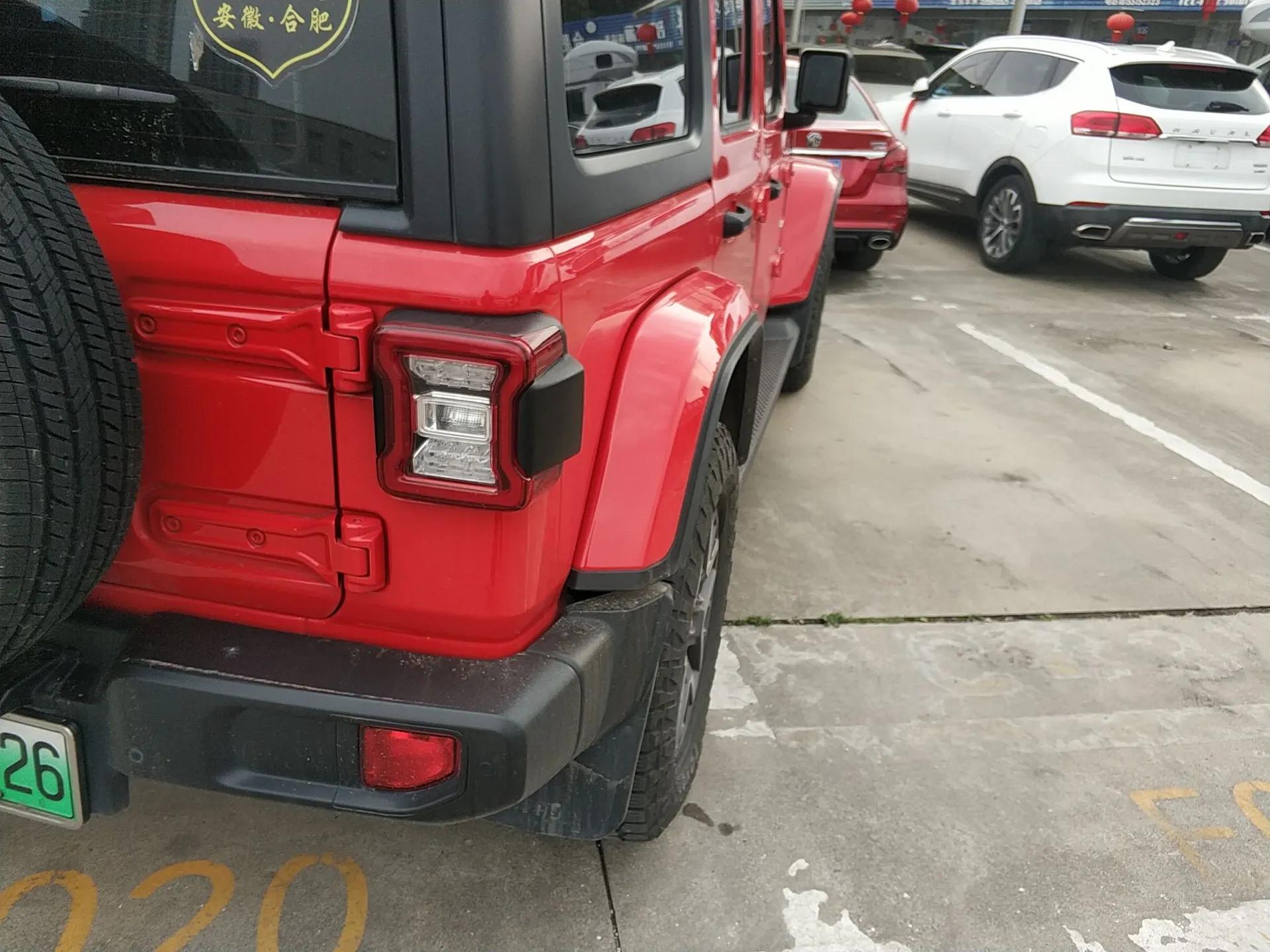 Jeep Wrangler New Energy 2021 Four-Door 2.0T 4xe Sahara — миниатюра 7