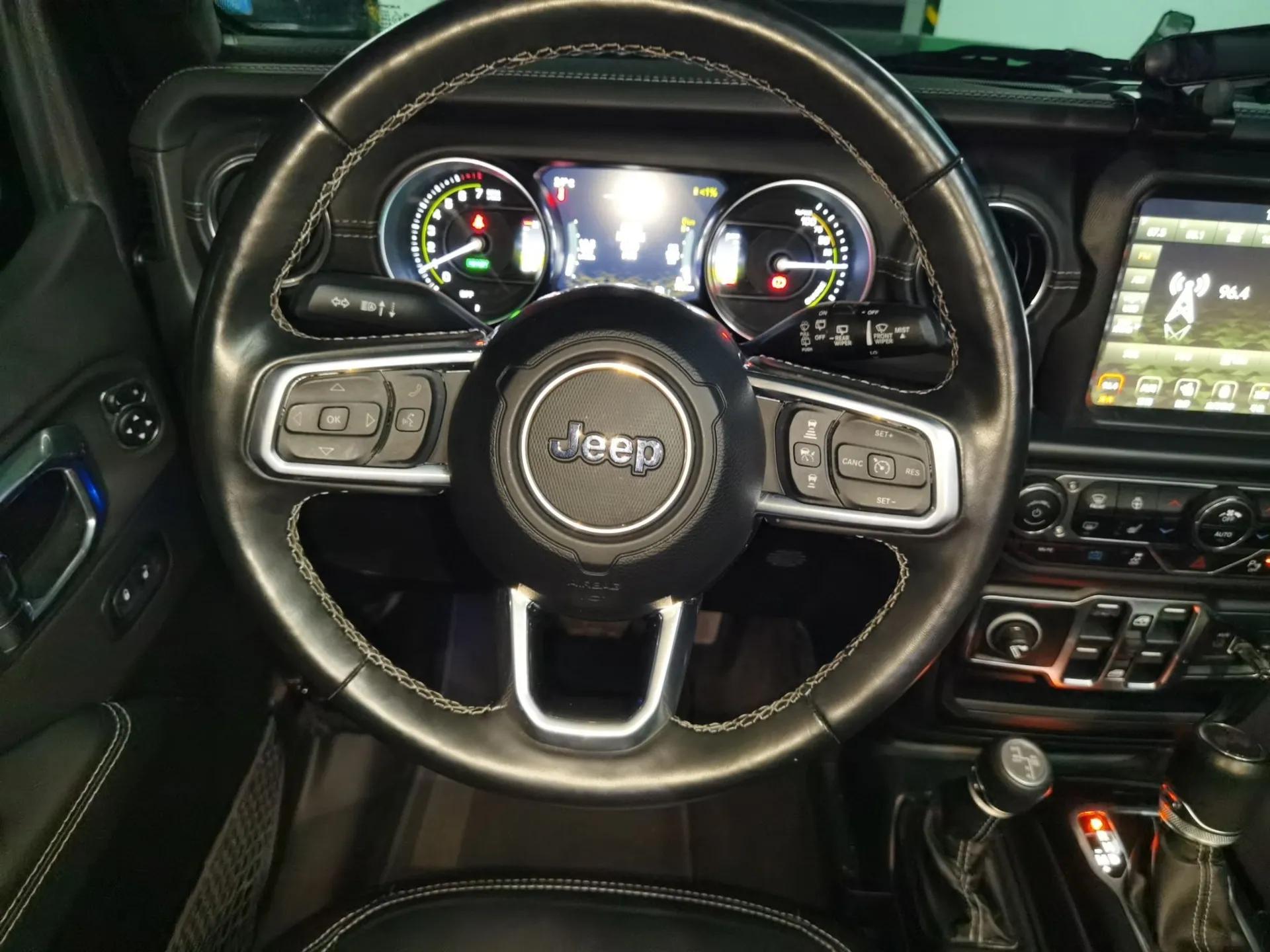 Jeep Wrangler New Energy 2021 Four-Door 2.0T 4xe Sahara — миниатюра 11