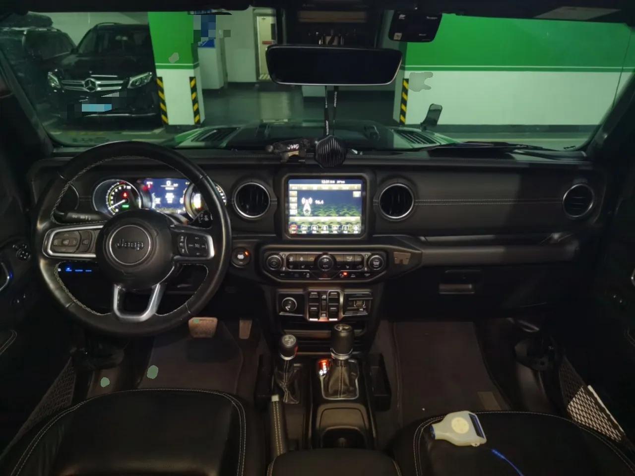 Jeep Wrangler New Energy 2021 Four-Door 2.0T 4xe Sahara — миниатюра 10