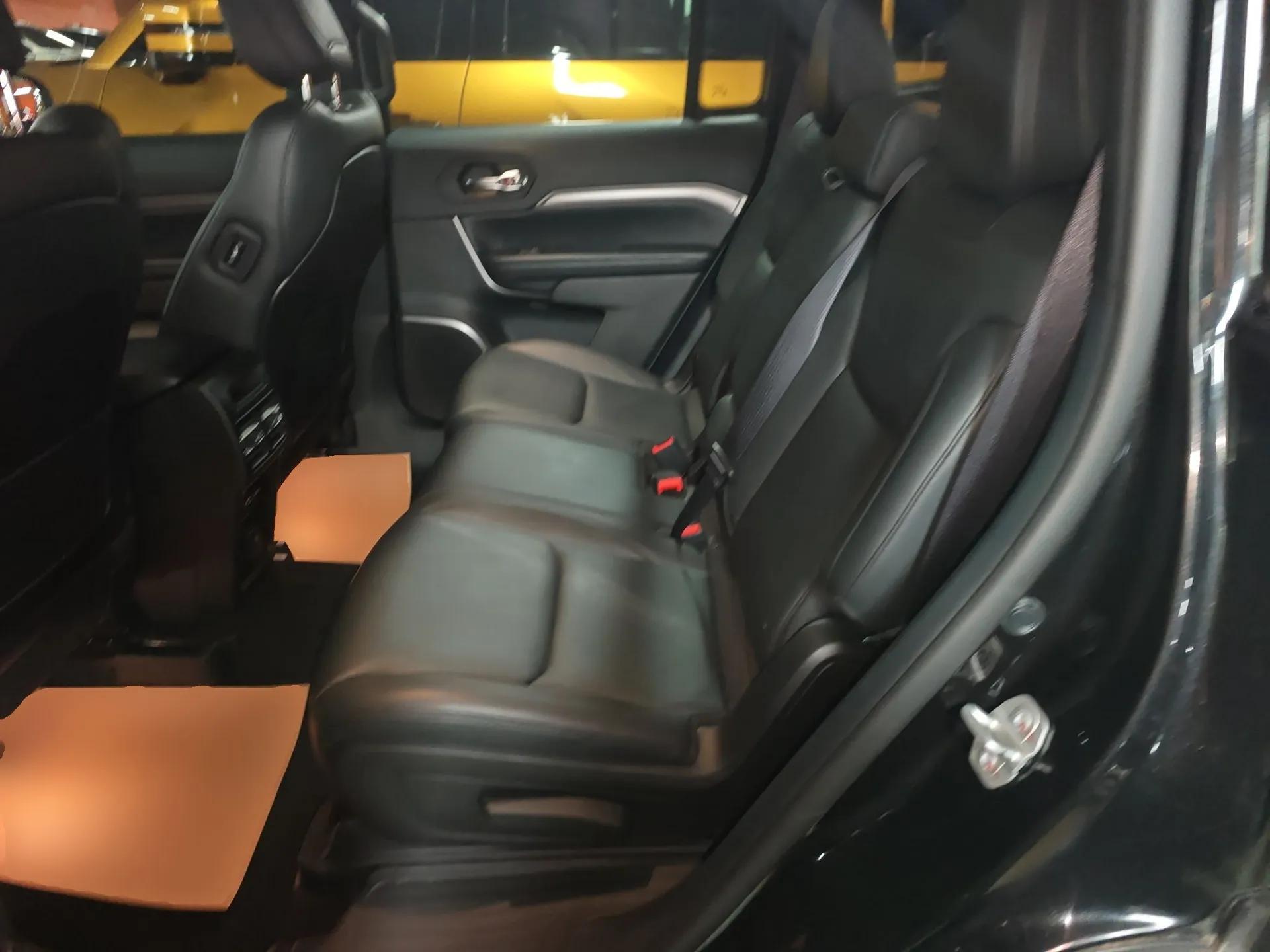 Jeep Commander 2018 2.0T Two-Wheel Drive Enjoyment Version China VI Emission Standard — миниатюра 20