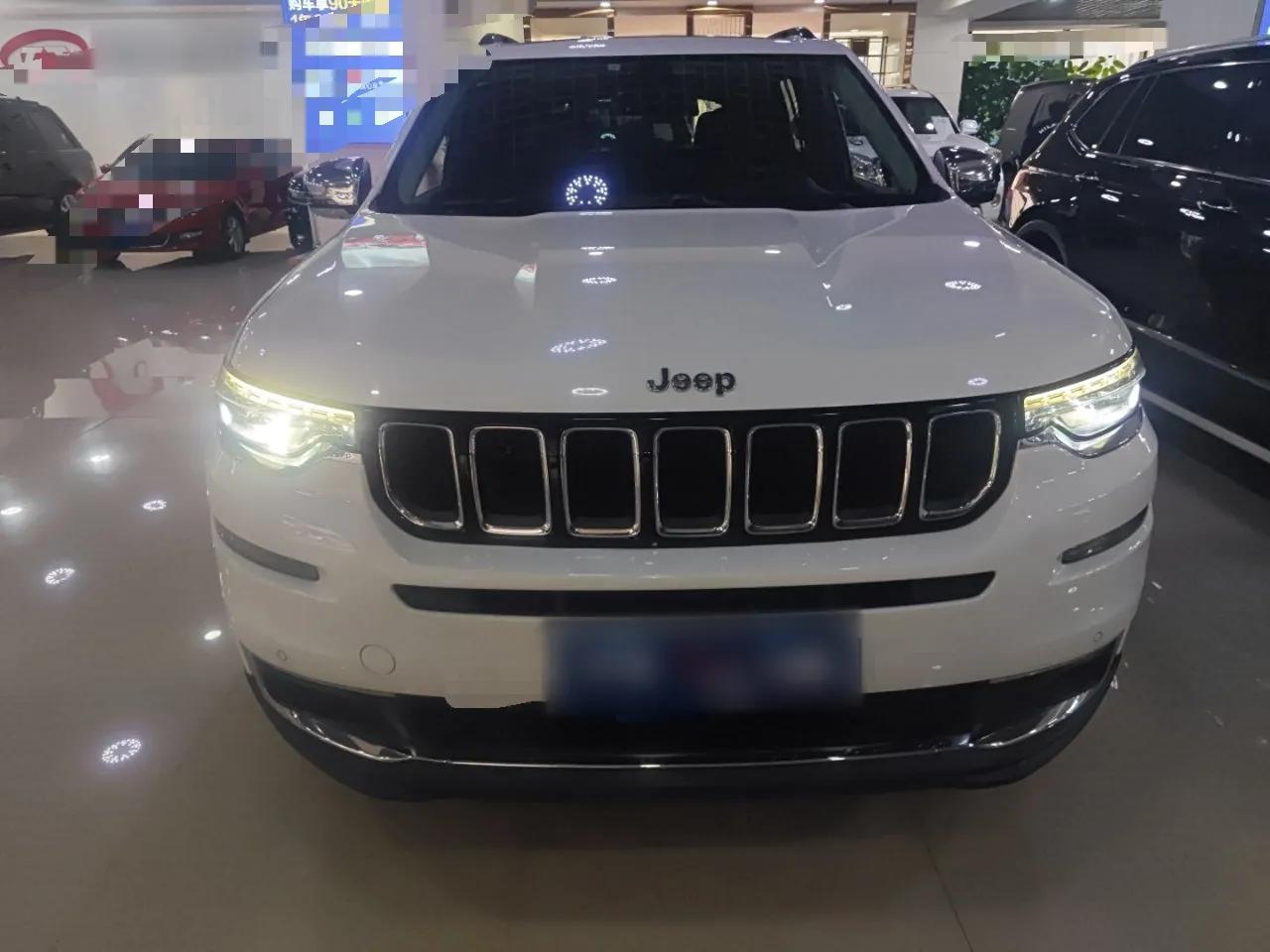Jeep Commander 2018 2.0T Four-Wheel Drive Prestige Edition China V — миниатюра 2