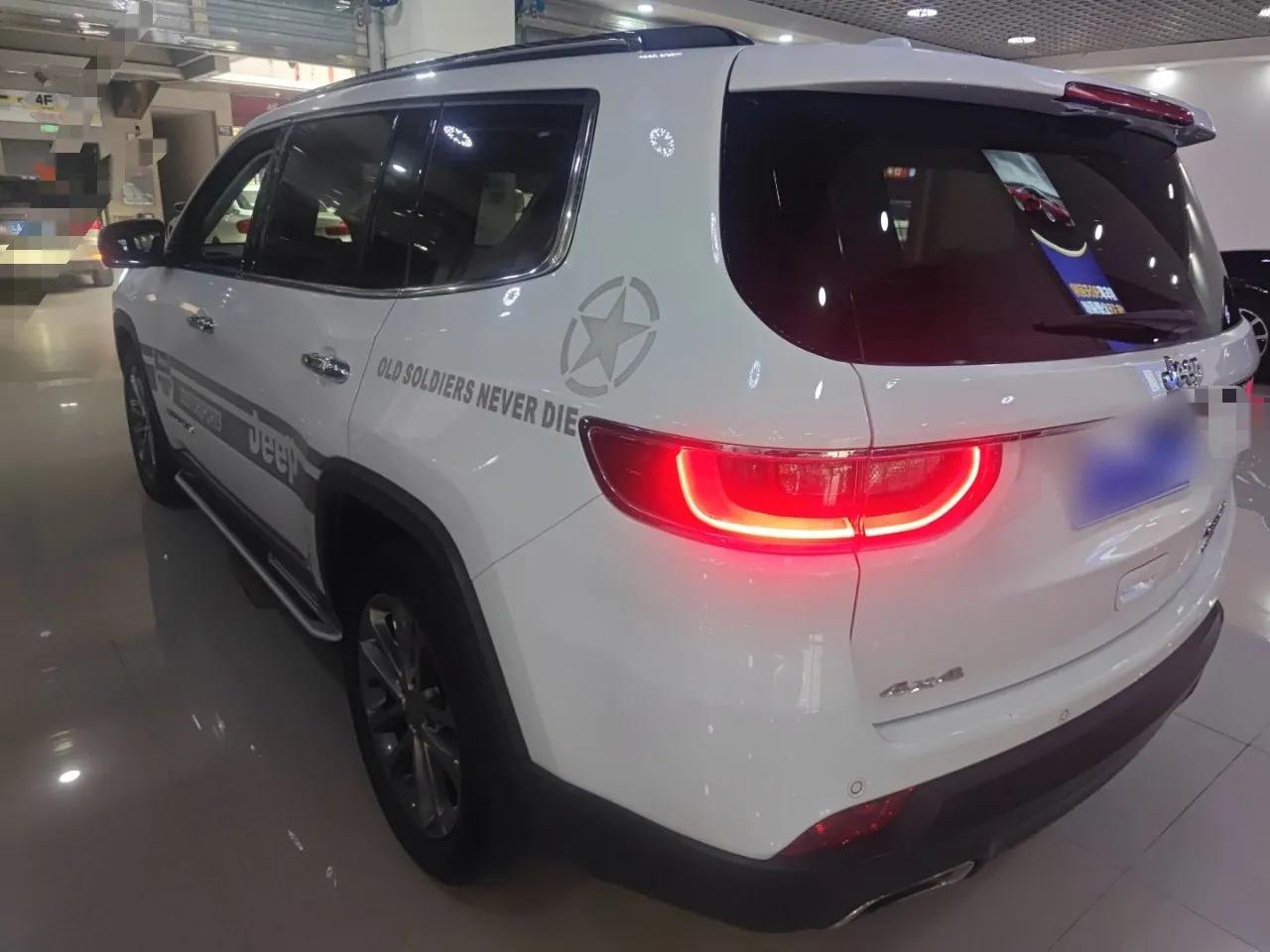 Jeep Commander 2018 2.0T Four-Wheel Drive Prestige Edition China V — миниатюра 4