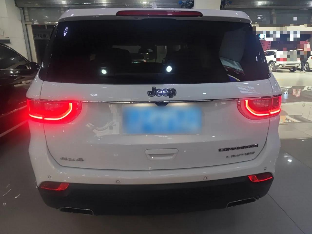 Jeep Commander 2018 2.0T Four-Wheel Drive Prestige Edition China V — миниатюра 5