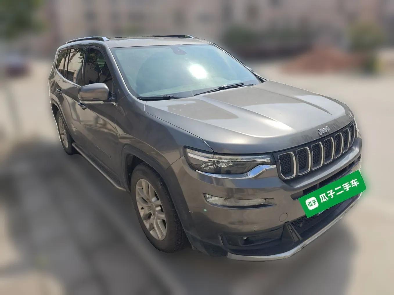 Jeep Commander 2018 2.0T Two-Wheel Drive Enjoy Edition China V — миниатюра 3