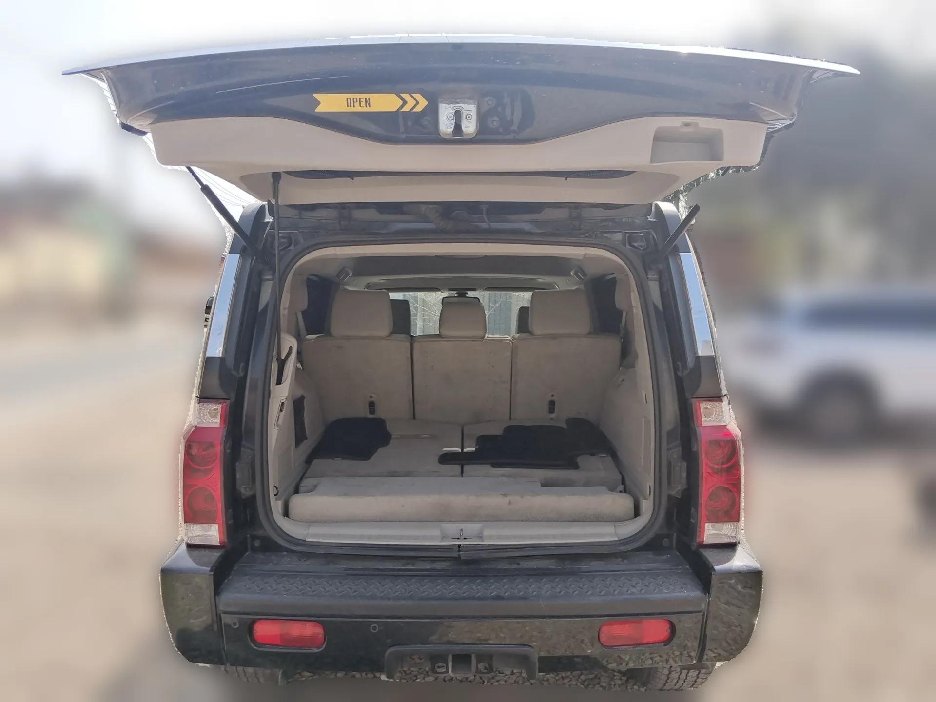 Jeep Commander Classic 2007 5.7 — миниатюра 20