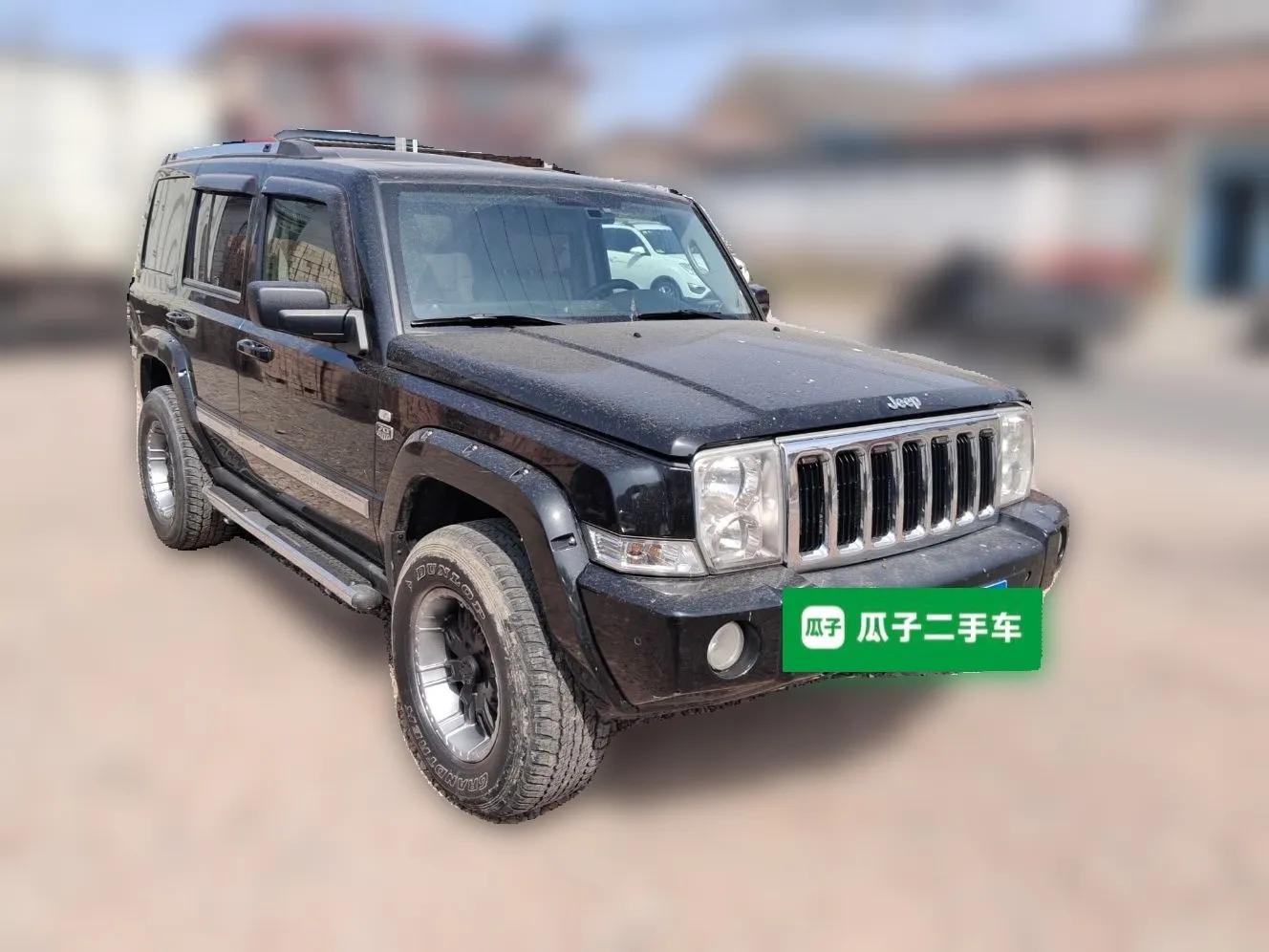 Jeep Commander Classic 2007 5.7 — миниатюра 3