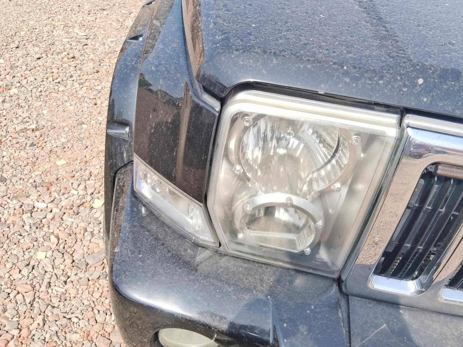 Jeep Commander Classic 2007 5.7 — миниатюра 7