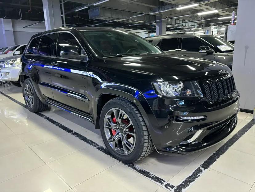 Jeep Grand Cherokee SRT 2013 6.4L SRT8 Black Edition — миниатюра 3