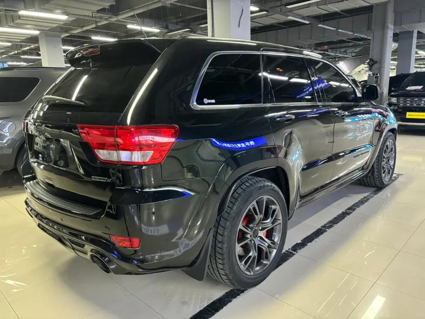 Jeep Grand Cherokee SRT 2013 6.4L SRT8 Black Edition — миниатюра 5