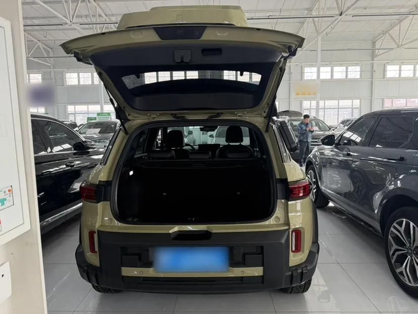 Geely Auto Cowboy 2025 1.5TD Fun-Offroad Version — миниатюра 15