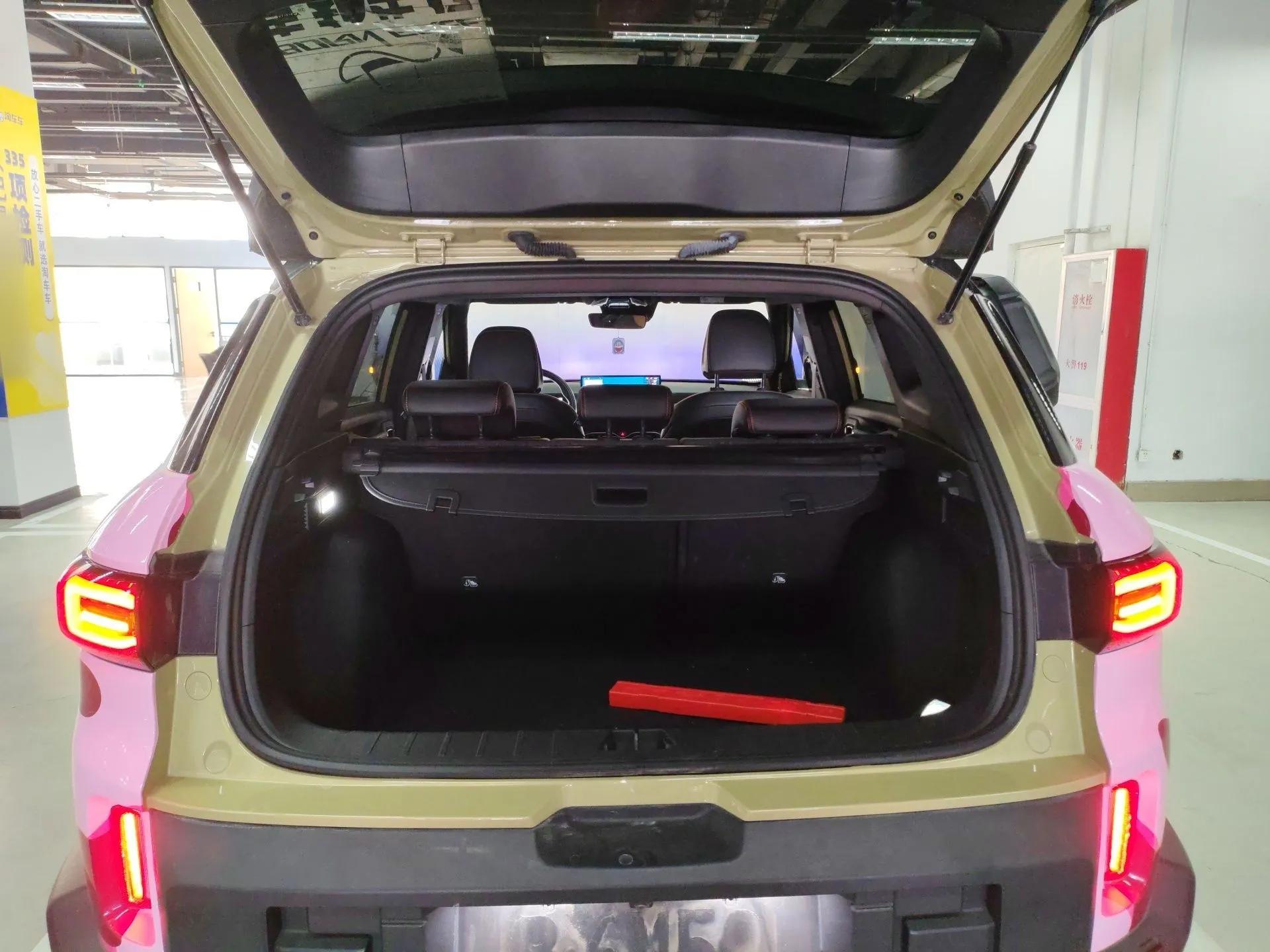 Geely Auto Cowboy 2025 1.5TD Fun-Offroad Version — миниатюра 21
