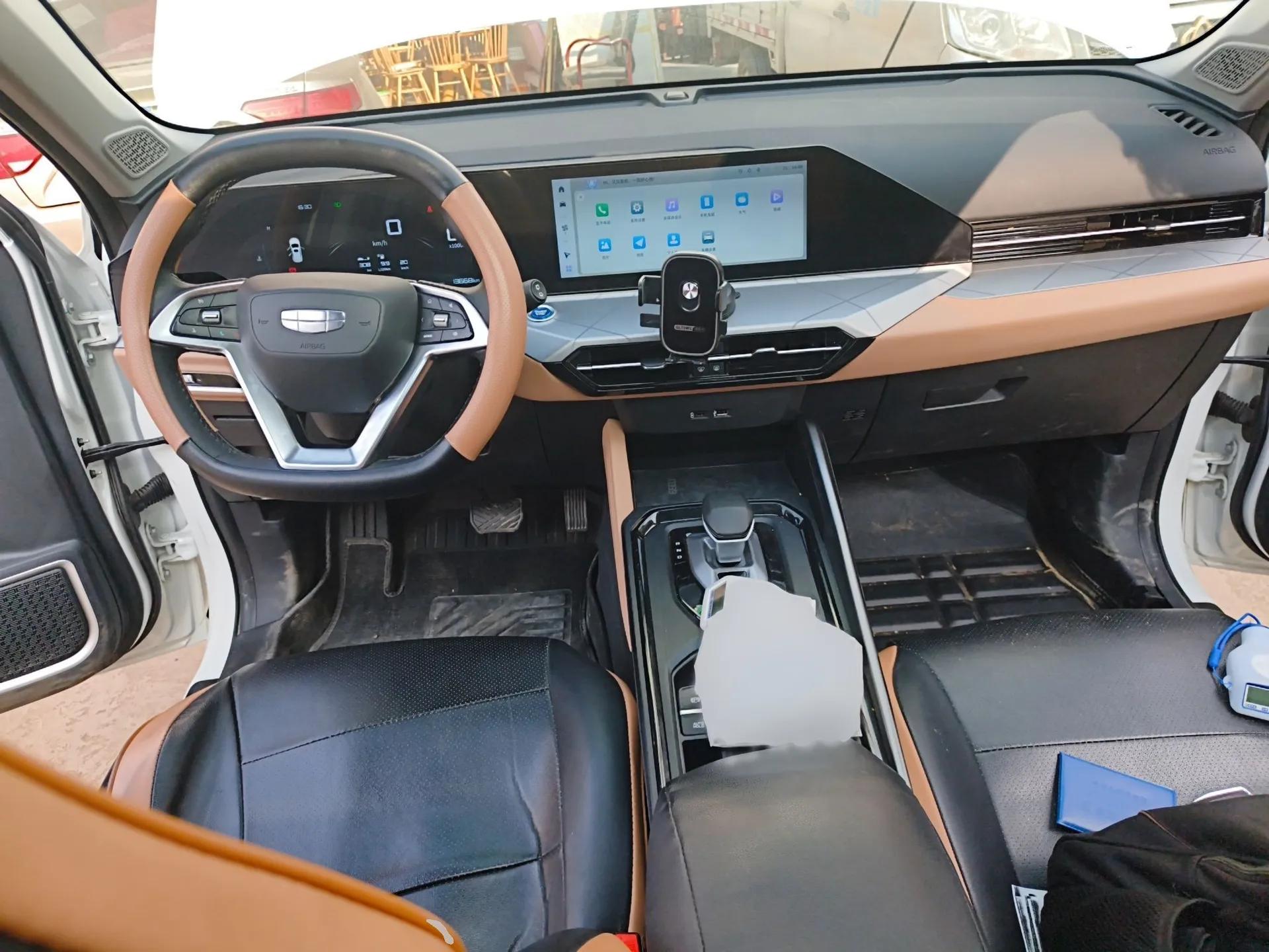 Geely Auto Haoyue PRO 2024 1.5T DCT Crosswise Edition — миниатюра 18