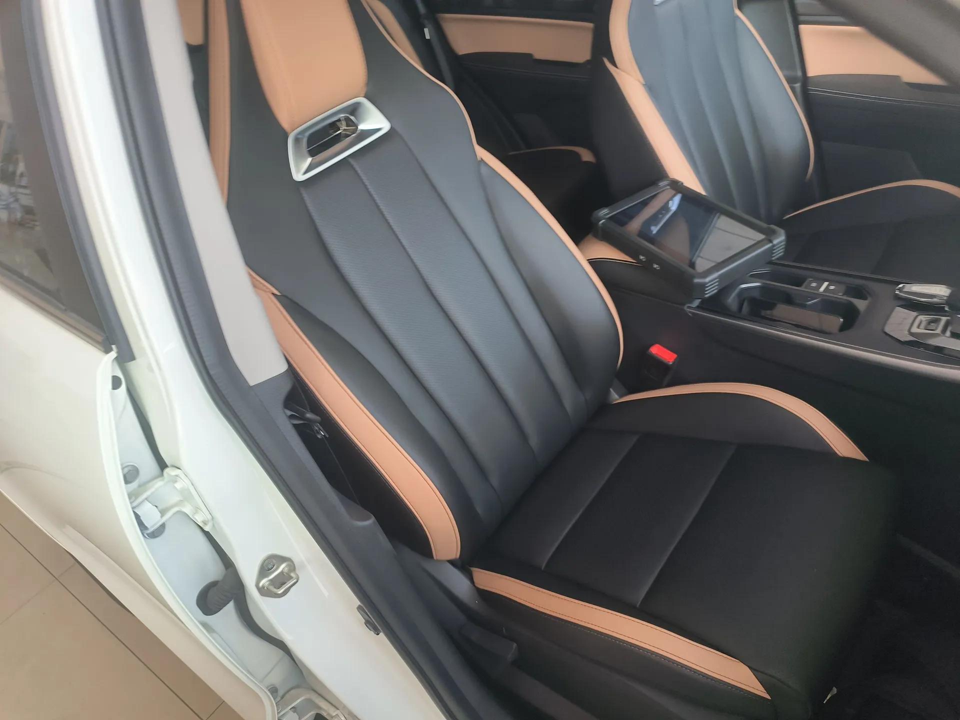 Geely Auto Haoyue PRO 2024 1.5T DCT Zongheng+ — миниатюра 23