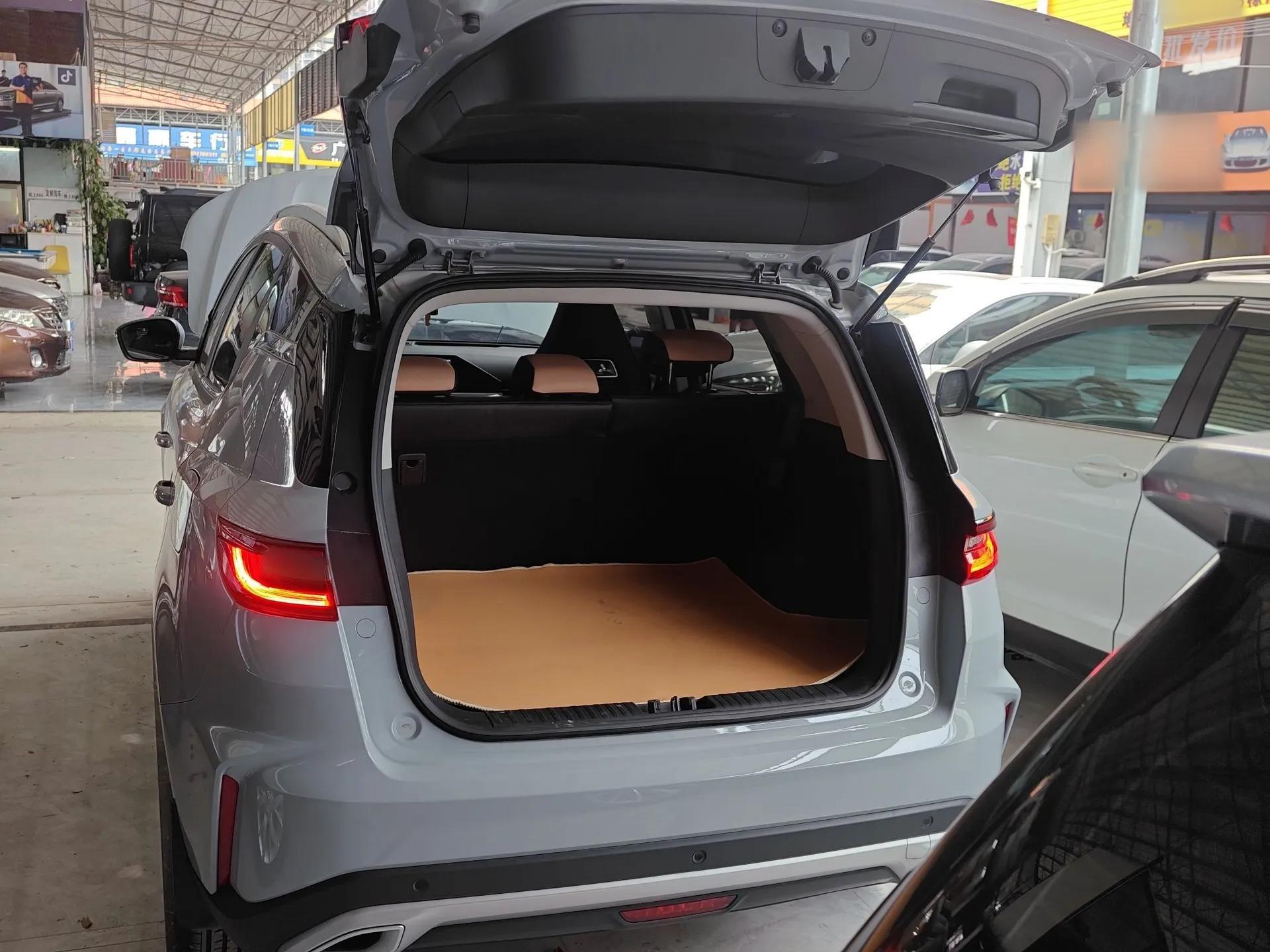 Geely Auto Haoyue PRO 2024 1.5T DCT Zongheng+ — миниатюра 21