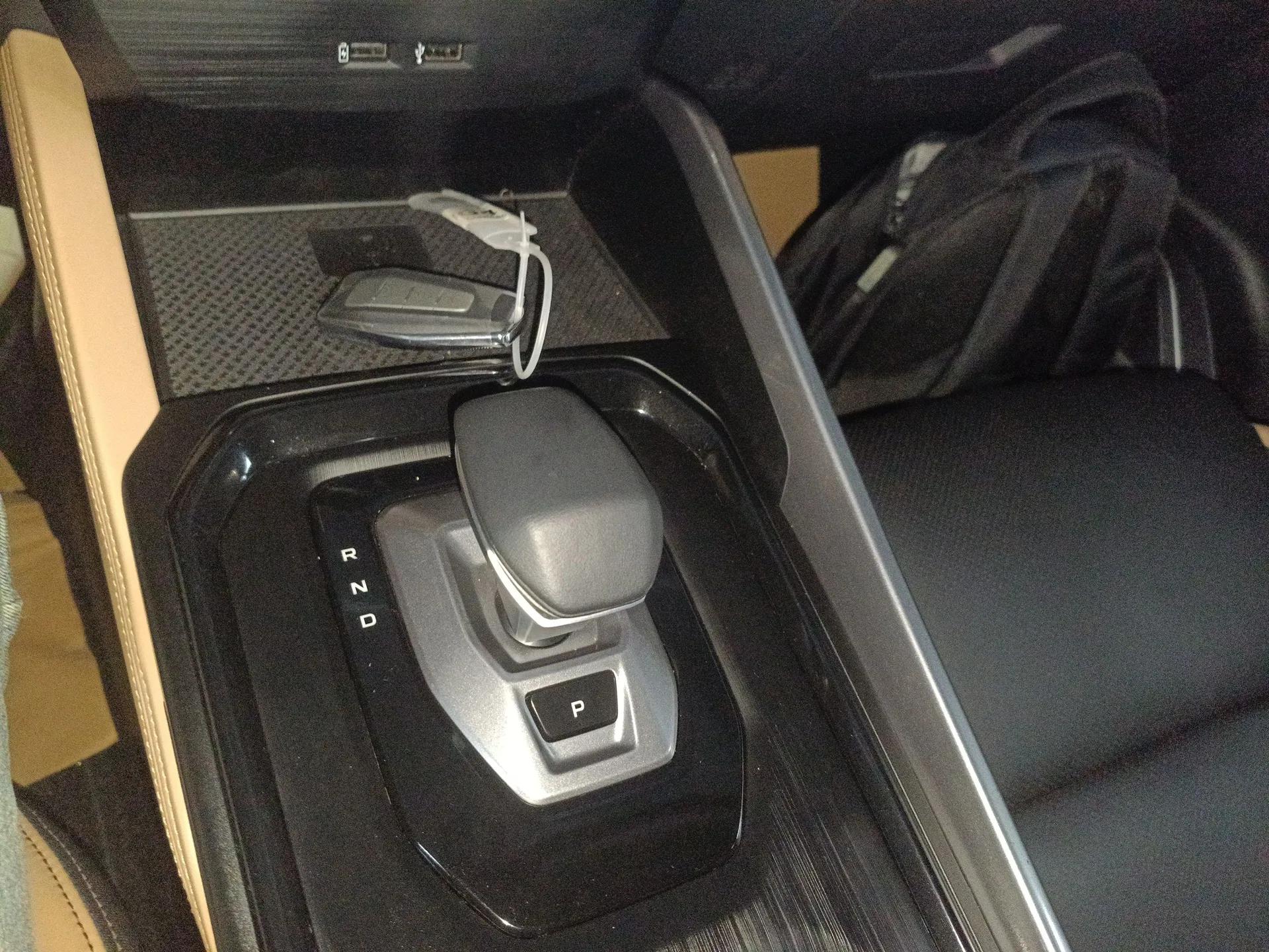 Geely Auto Haoyue PRO 2024 1.5T DCT Zongheng+ — миниатюра 17
