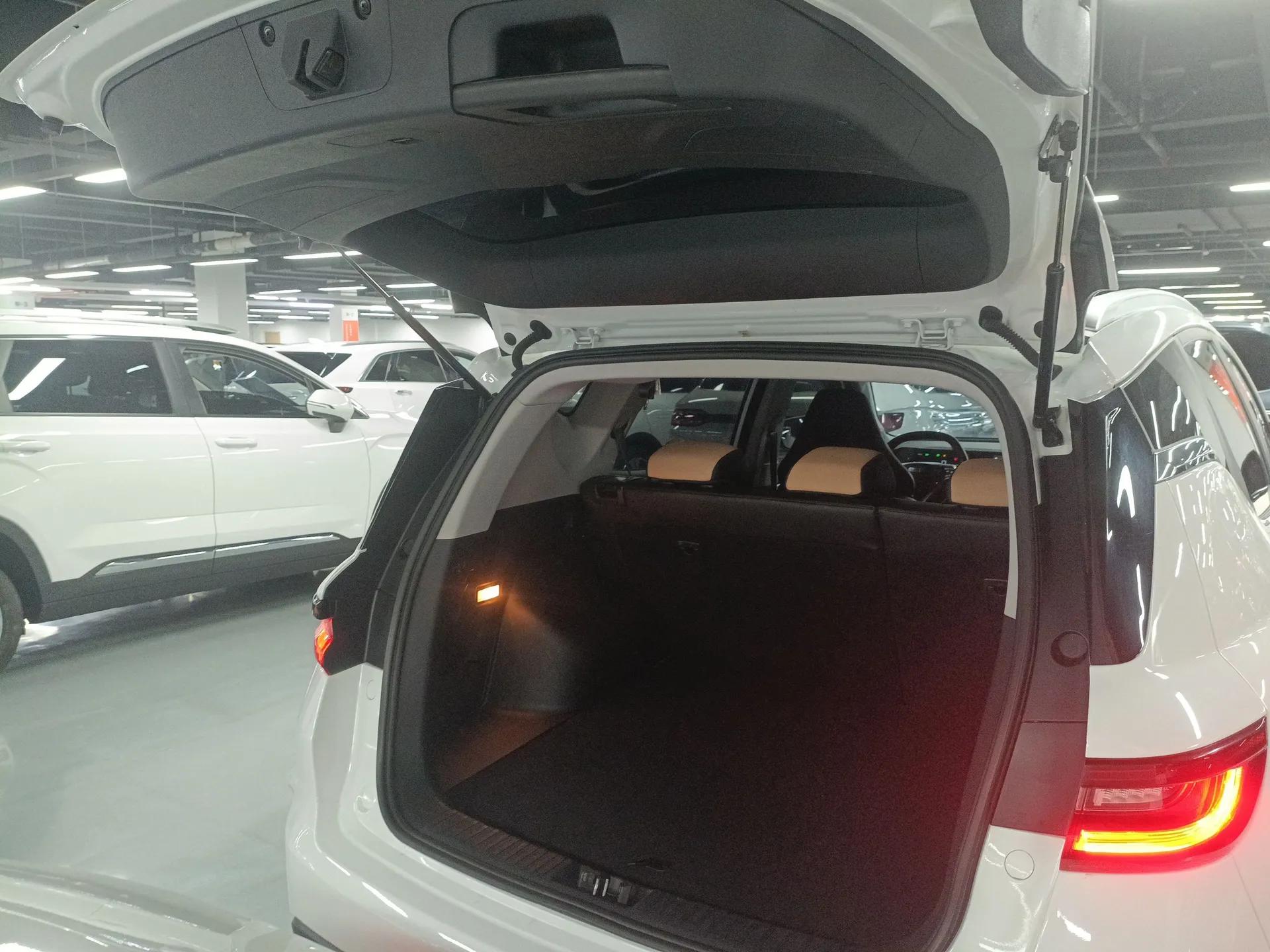 Geely Auto Haoyue PRO 2024 1.5T DCT Zongheng+ — миниатюра 22