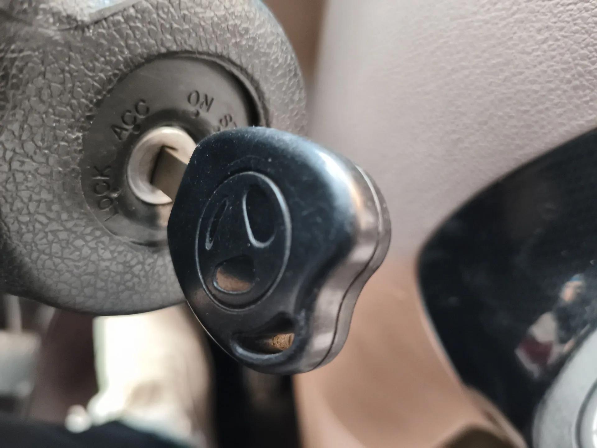 Geely Auto Panda Classic 2011 1.0L Manual Standard Edition — миниатюра 9