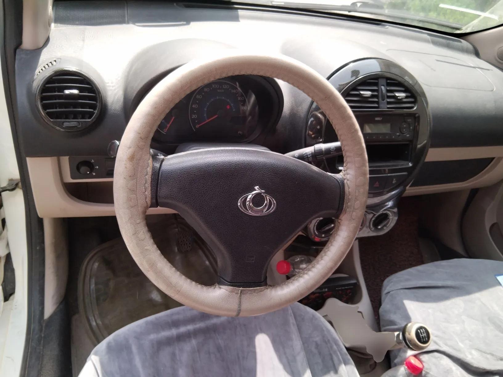 Geely Auto Panda Classic 2013 1.0L Manual Entry-Level Model — миниатюра 11