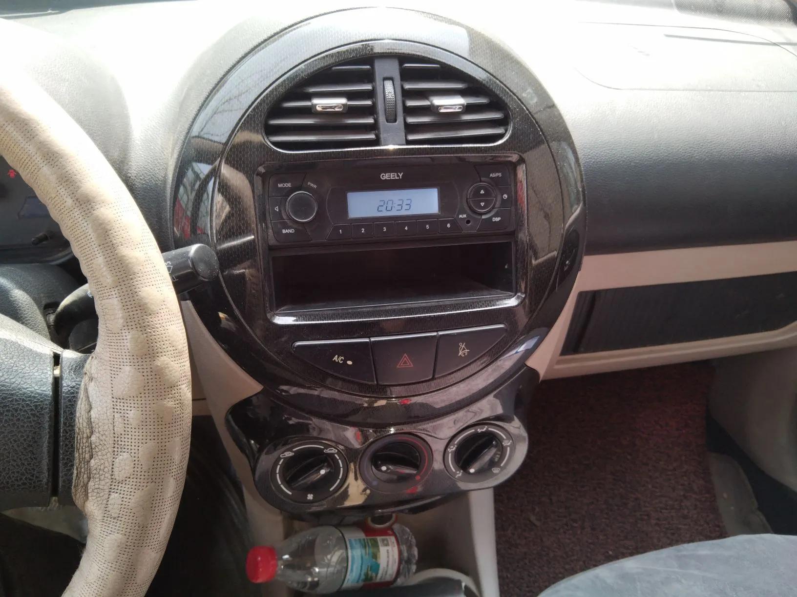Geely Auto Panda Classic 2013 1.0L Manual Entry-Level Model — миниатюра 14