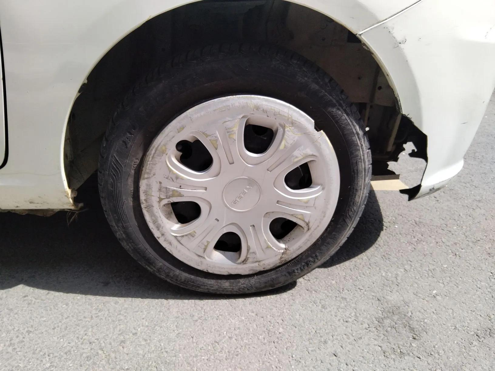 Geely Auto Panda Classic 2013 1.0L Manual Entry-Level Model — миниатюра 8