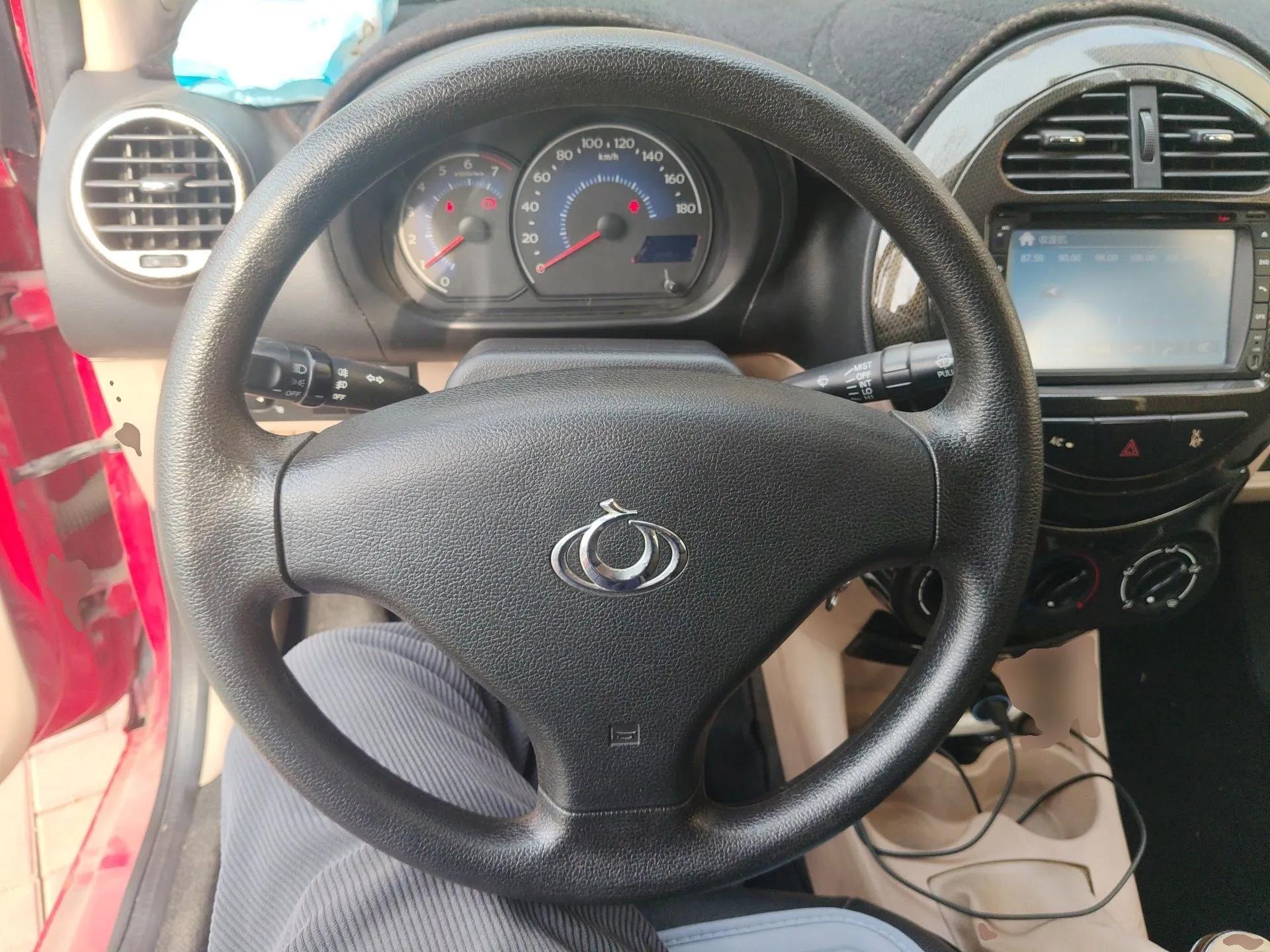 Geely Auto Panda Classic 2013 1.0L Manual Elite Model — миниатюра 11