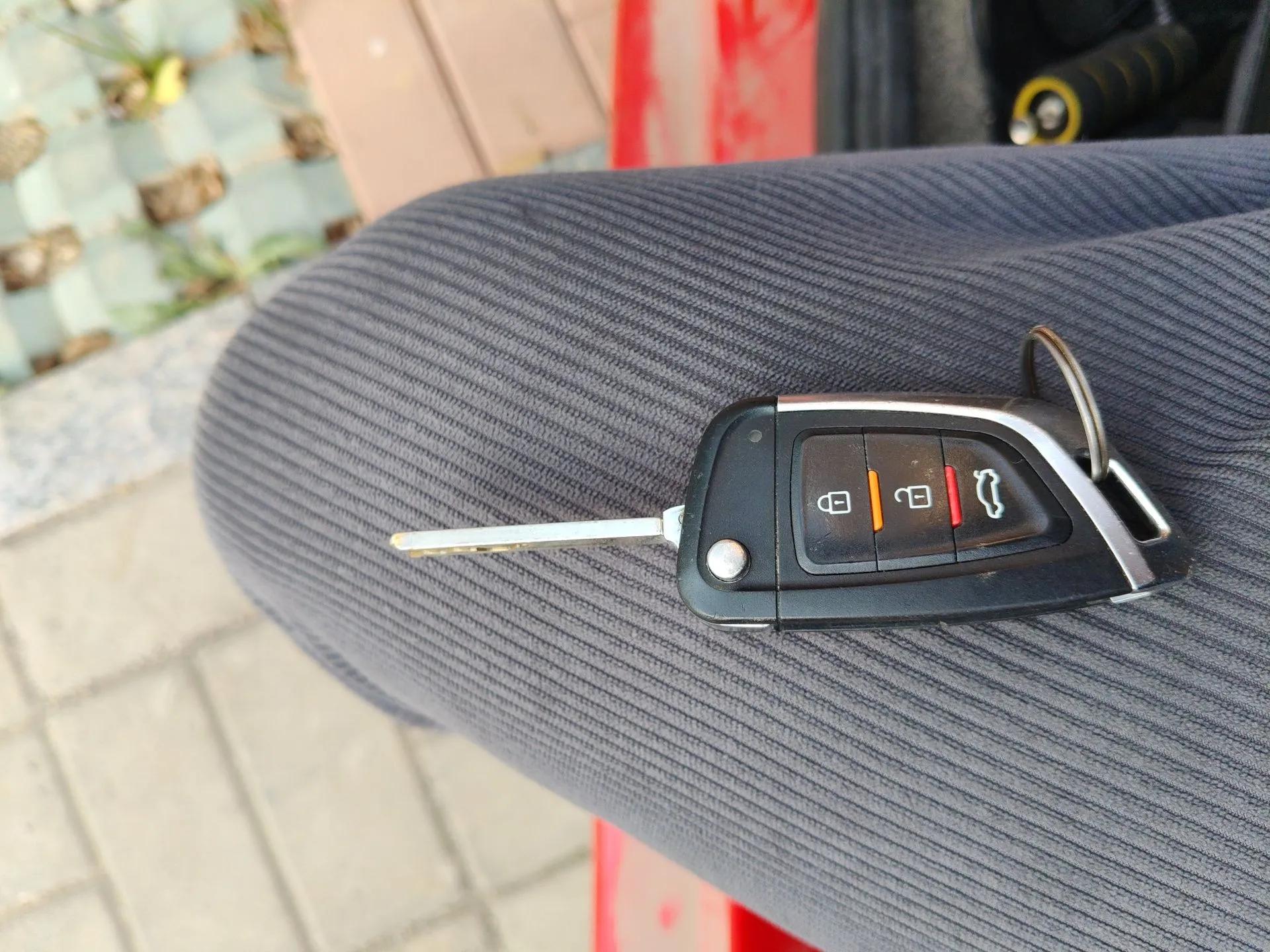 Geely Auto Panda Classic 2013 1.0L Manual Elite Model — миниатюра 9