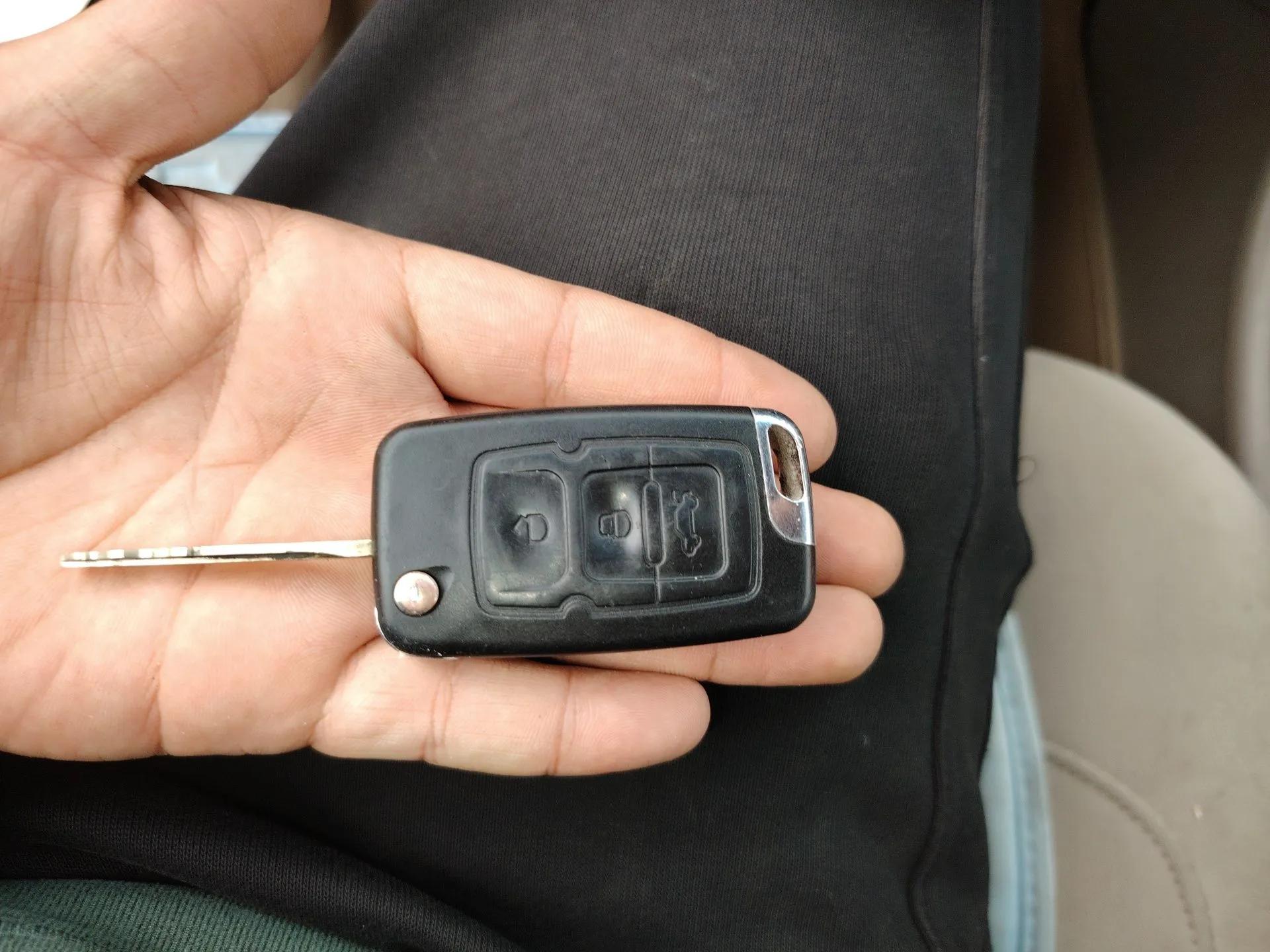Geely Auto Ocean 2011 New Edition 1.5L Manual Base Model — миниатюра 9