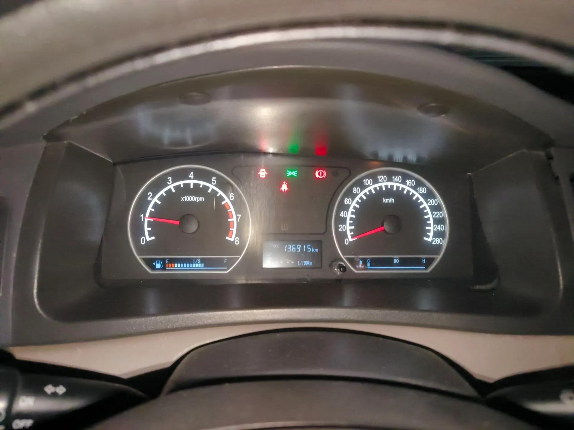 Geely Auto Ocean 2012 Energy-Saving Model 1.5L Manual Entry-Level Trim — миниатюра 12