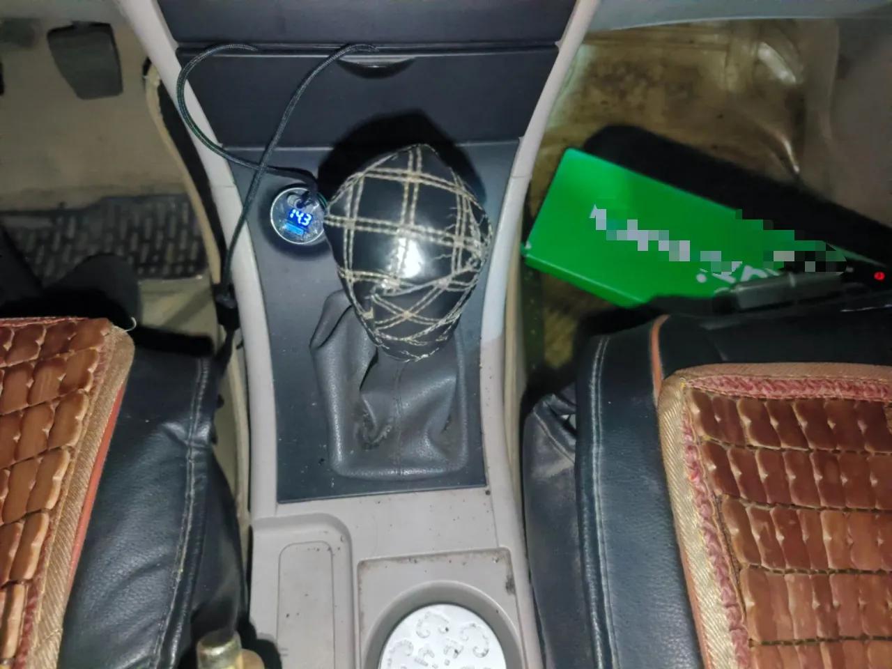 Geely Auto Ocean 2012 Energy-Saving Model 1.5L Manual Entry-Level Trim — миниатюра 15