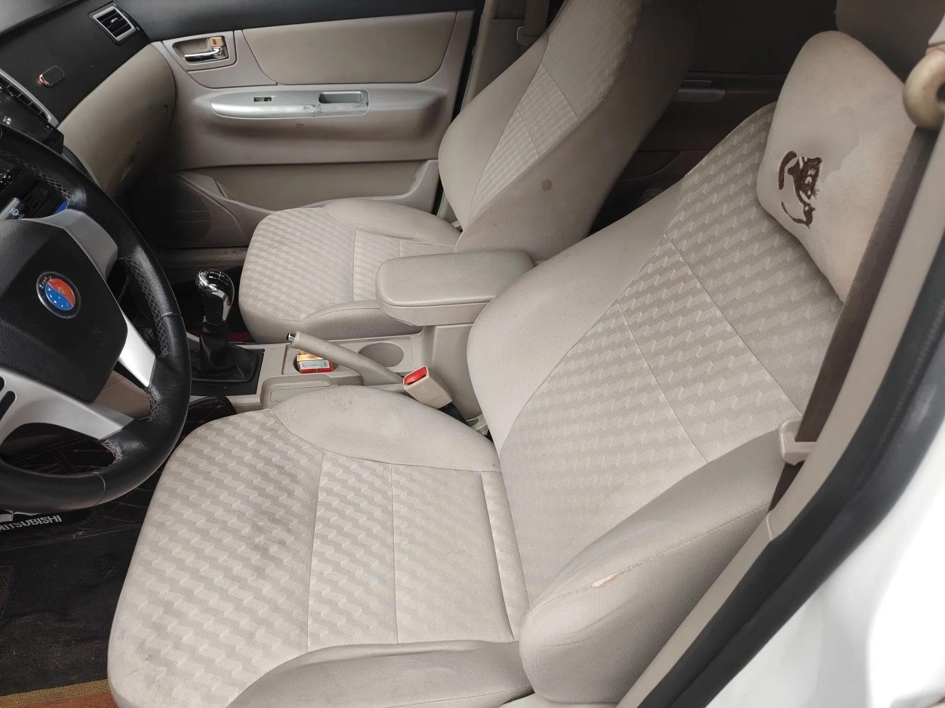 Geely Auto Ocean 2014 1.5L Manual Elite Model — миниатюра 16