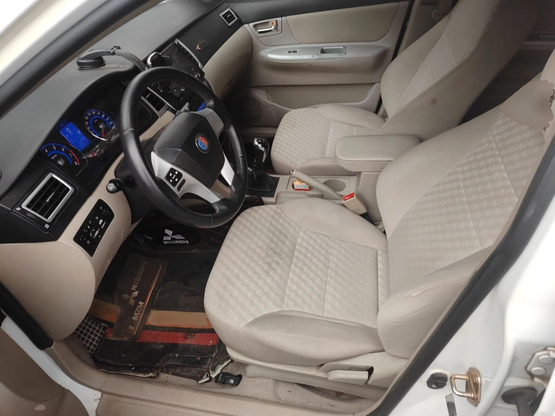 Geely Auto Ocean 2014 1.5L Manual Elite Model — миниатюра 17