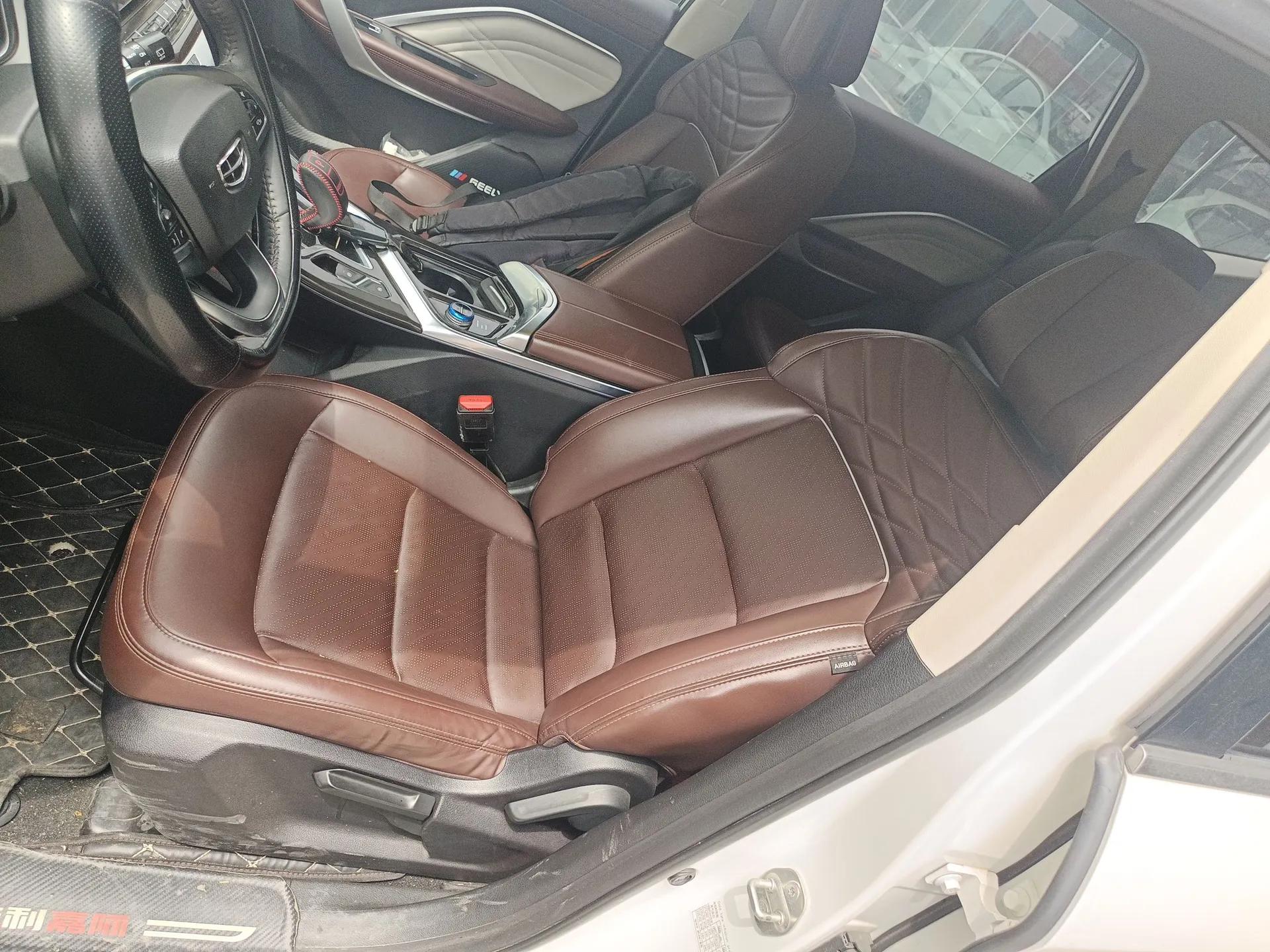 Geely Auto Jiajie New Energy 2022 1.5TD PHEV Platinum Comfort Edition — миниатюра 18