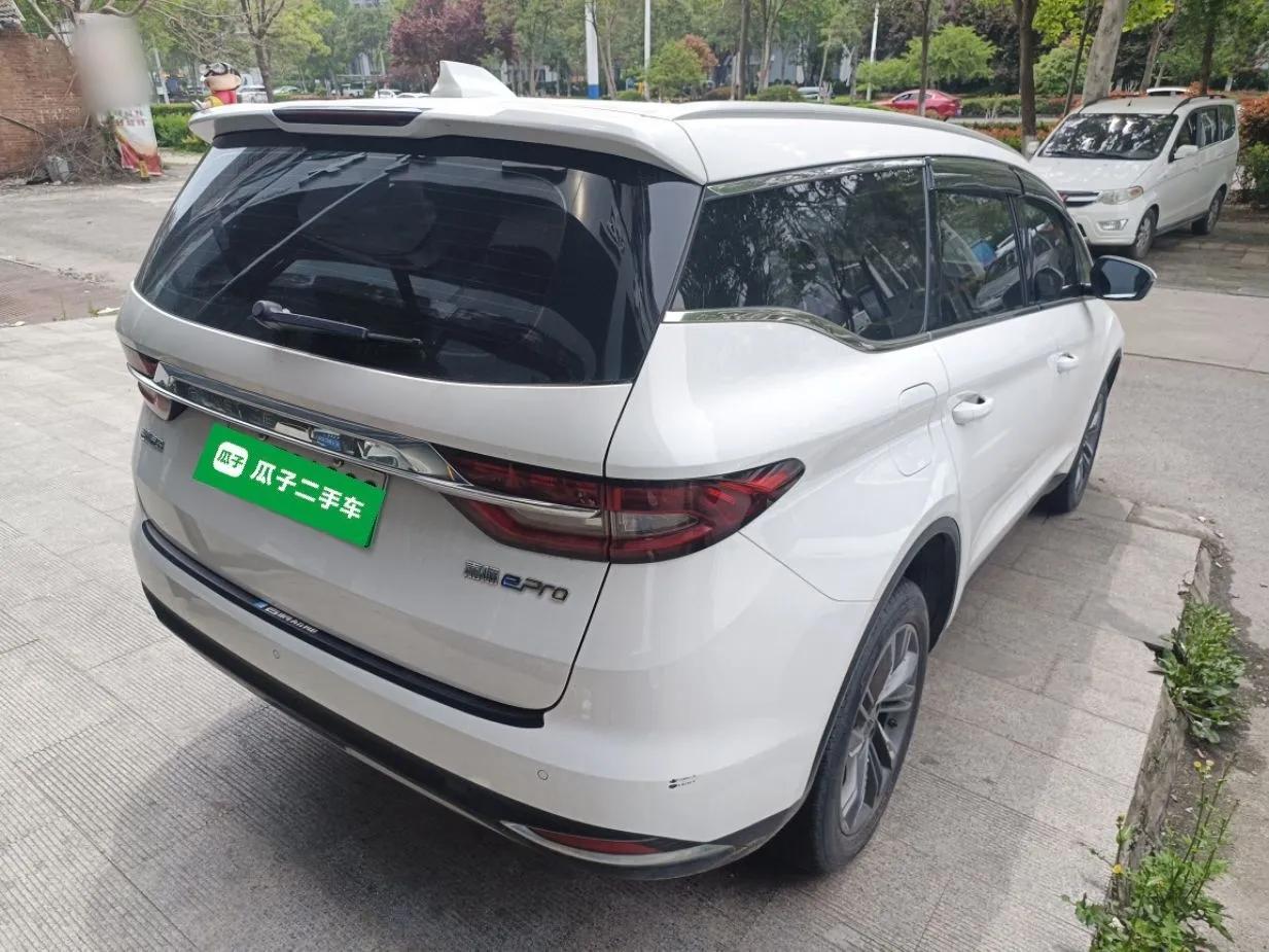 Geely Auto Jiajie New Energy 2022 1.5TD PHEV Platinum Comfort Edition — миниатюра 6