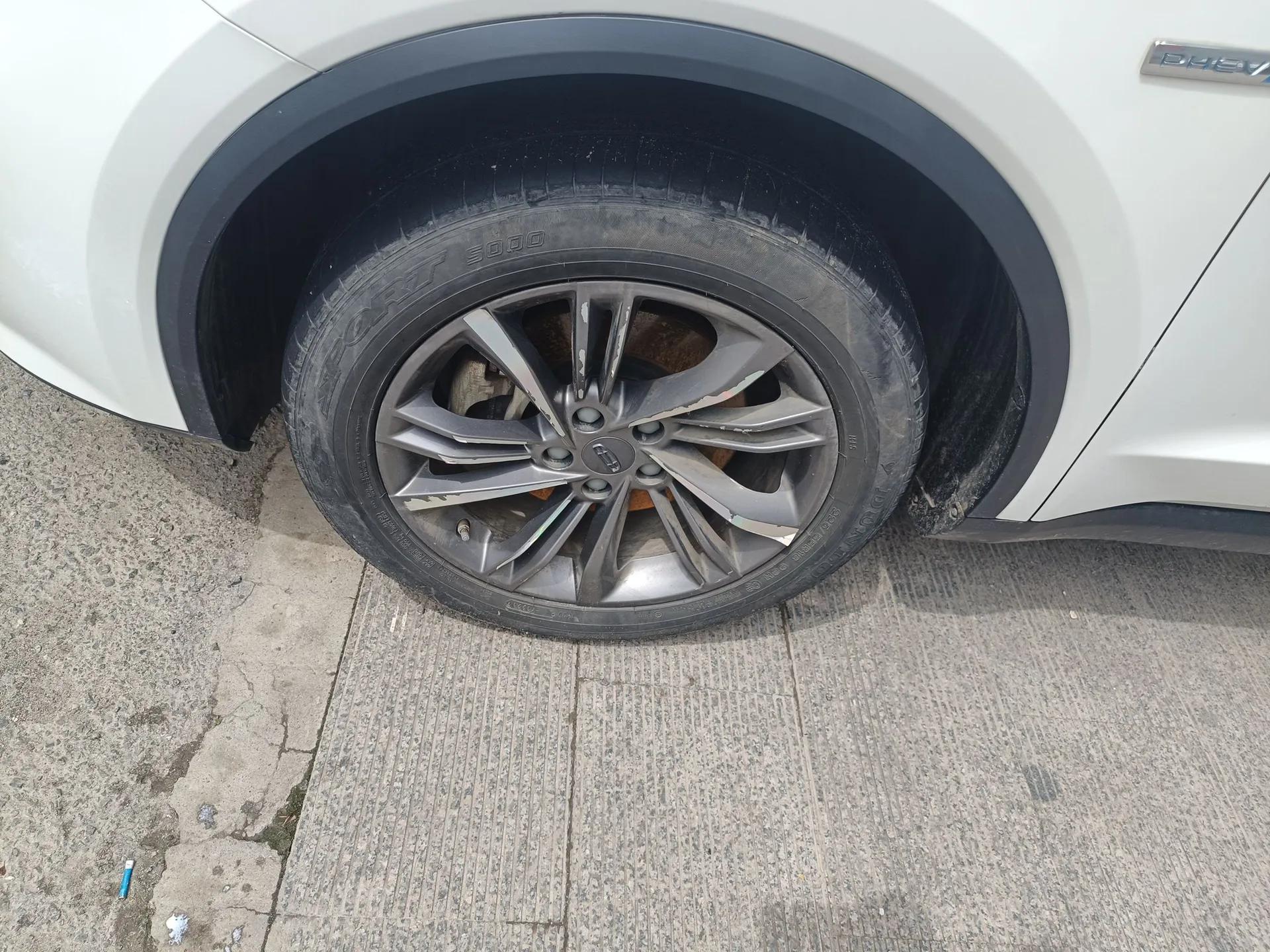 Geely Auto Jiajie New Energy 2022 1.5TD PHEV Platinum Comfort Edition — миниатюра 8