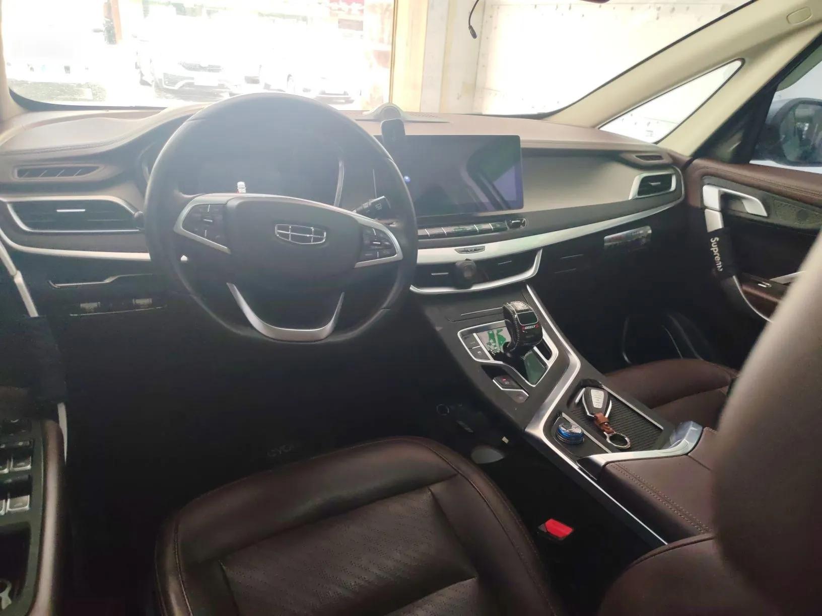 Geely Auto Jiajie New Energy 2022 1.5TD PHEV Platinum Comfort Edition — миниатюра 13