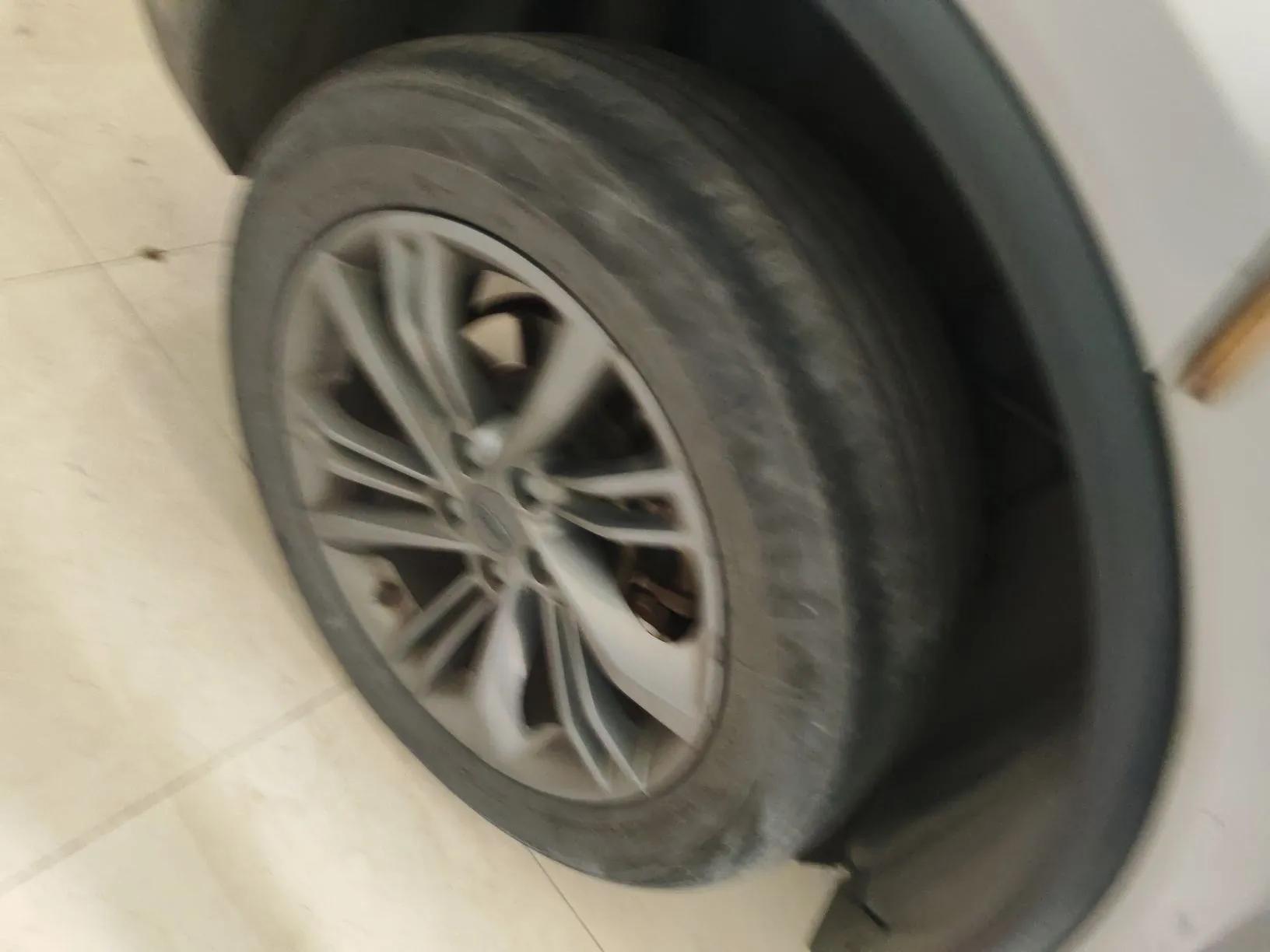 Geely Auto Jiajie New Energy 2022 1.5TD PHEV Platinum Comfort Edition — миниатюра 10