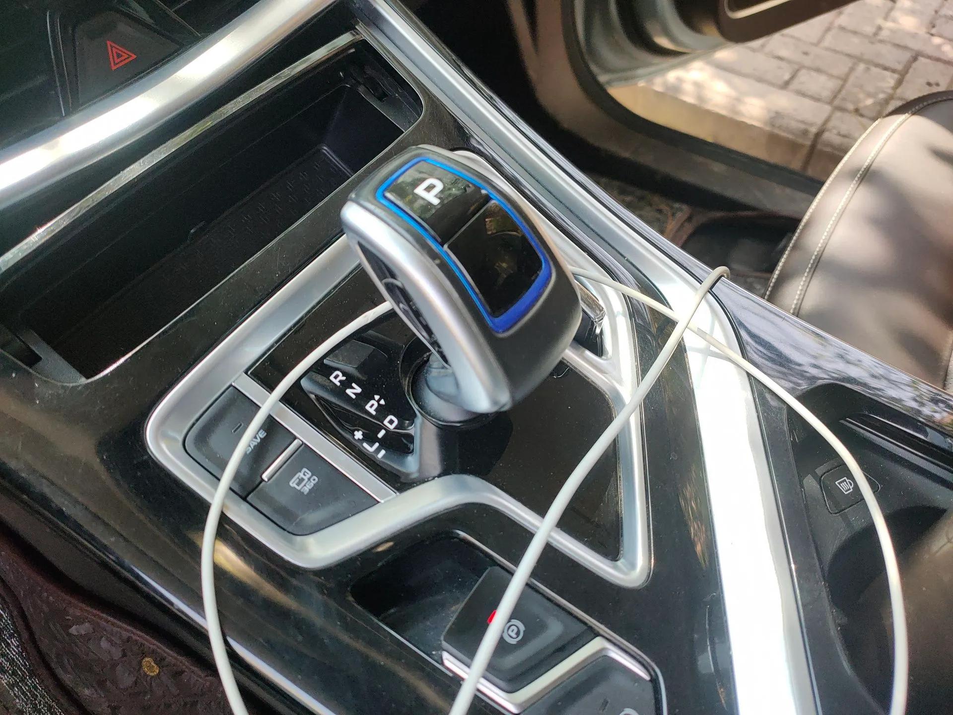 Geely Auto Jiajie New Energy 2021 ePro 1.5TD PHEV Deluxe Model — миниатюра 15