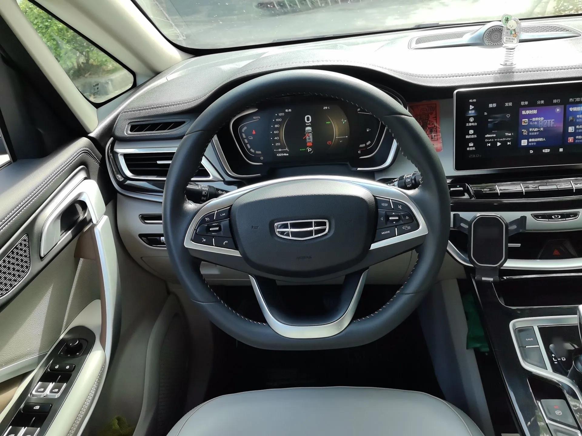 Geely Auto Jiajie New Energy 2021 ePro 1.5TD PHEV Comfort Edition — миниатюра 11