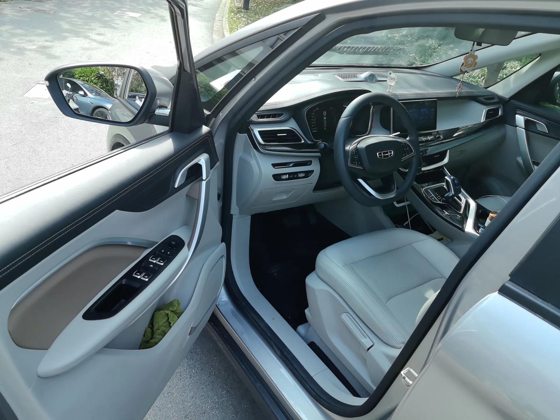 Geely Auto Jiajie New Energy 2021 ePro 1.5TD PHEV Comfort Edition — миниатюра 17