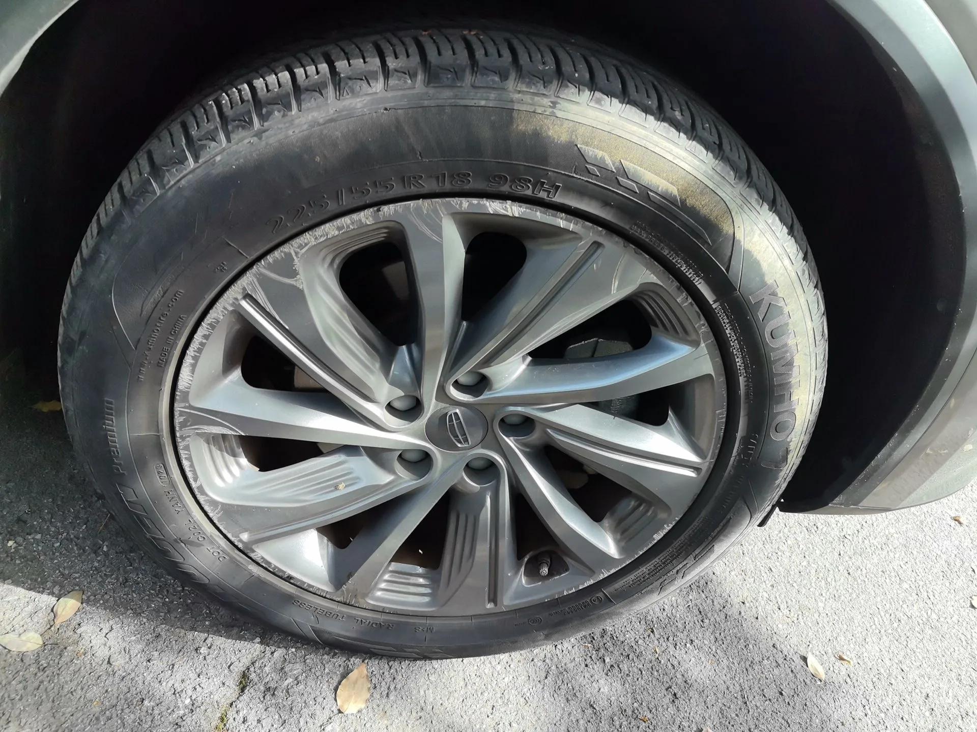 Geely Auto Jiajie New Energy 2021 ePro 1.5TD PHEV Comfort Edition — миниатюра 8