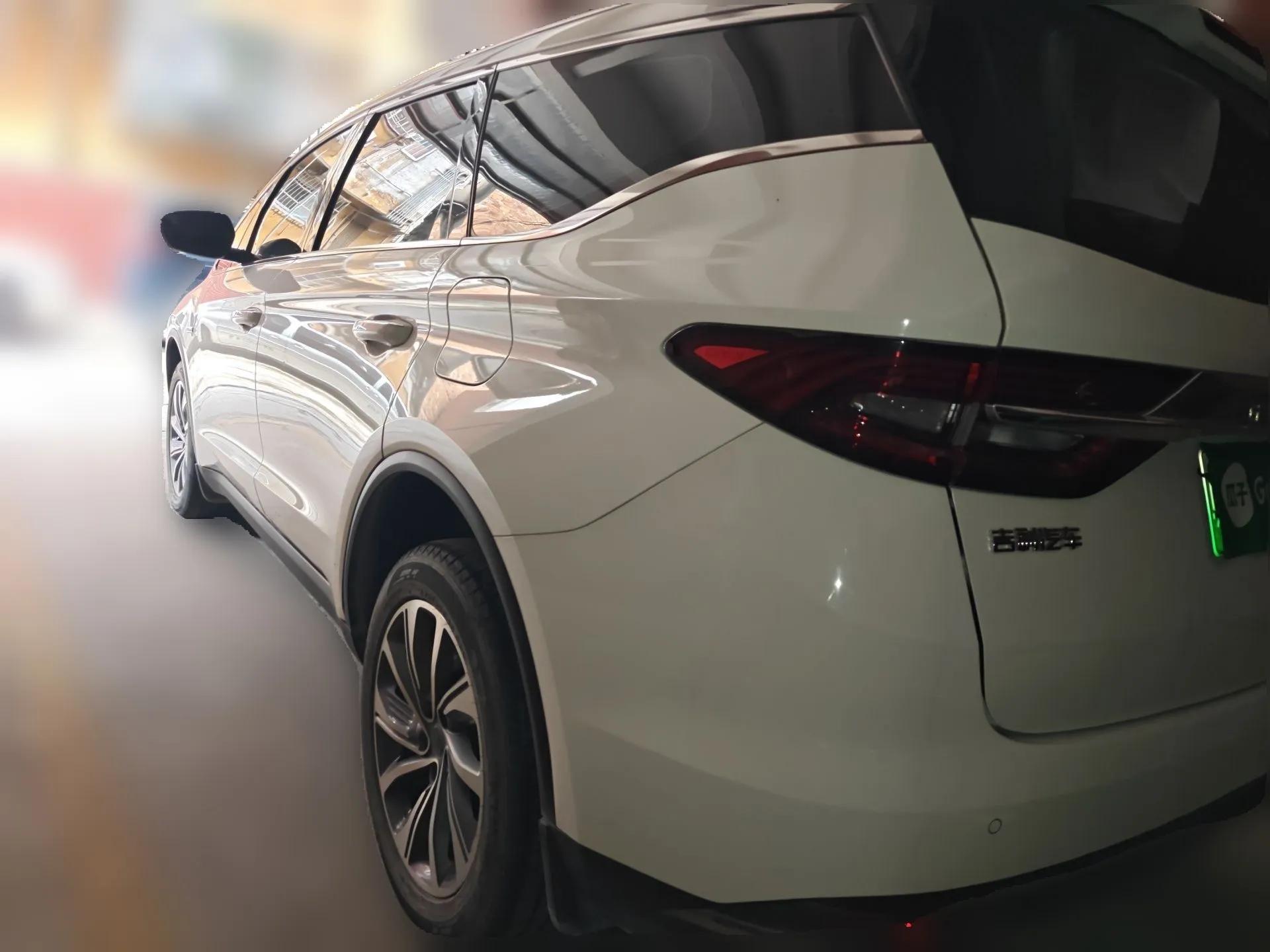 Geely Auto Jiajie New Energy 2019 1.5TD PHEV Deluxe Edition — миниатюра 4