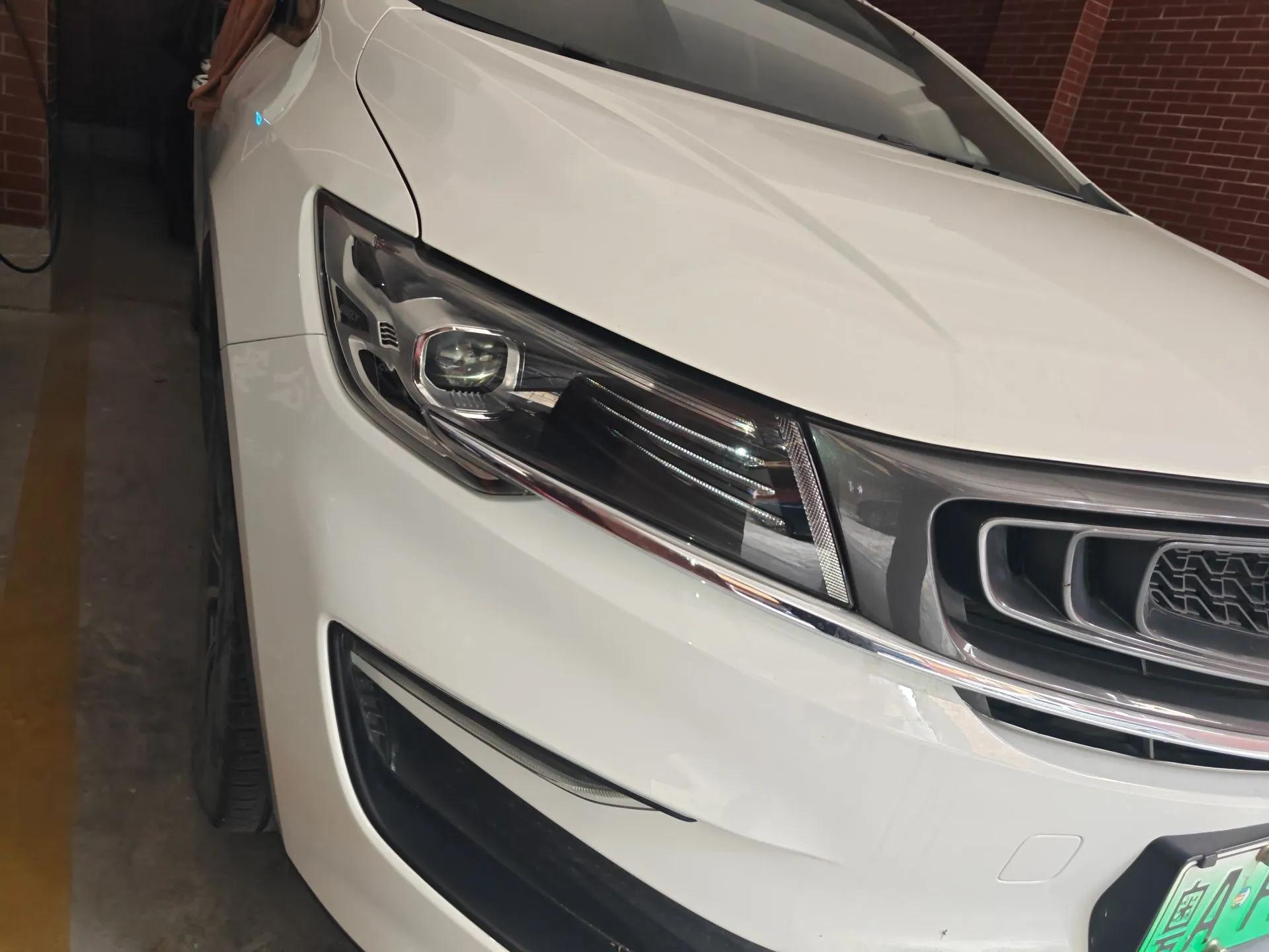 Geely Auto Jiajie New Energy 2019 1.5TD PHEV Deluxe Edition — миниатюра 7