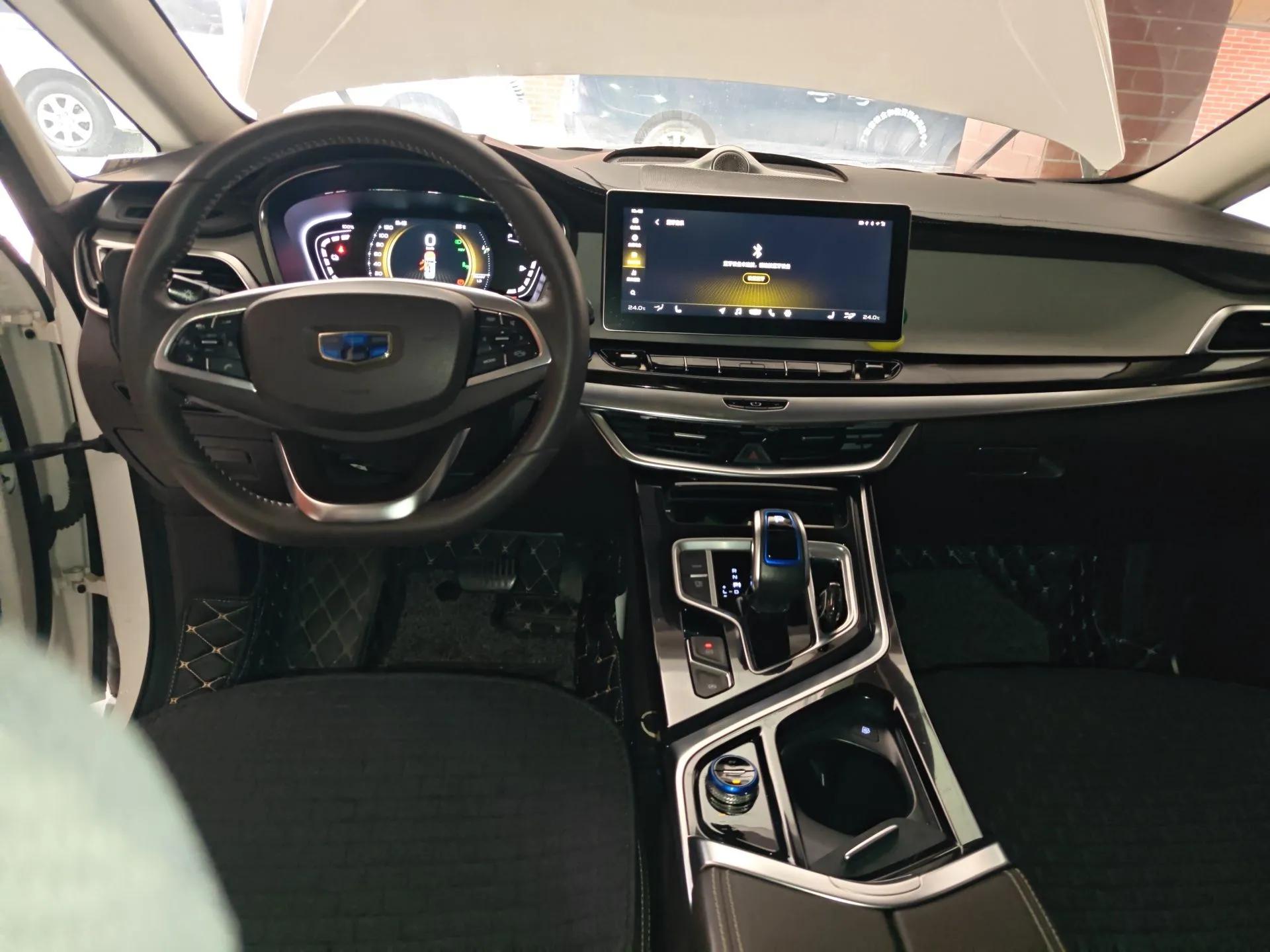 Geely Auto Jiajie New Energy 2019 1.5TD PHEV Deluxe Edition — миниатюра 10