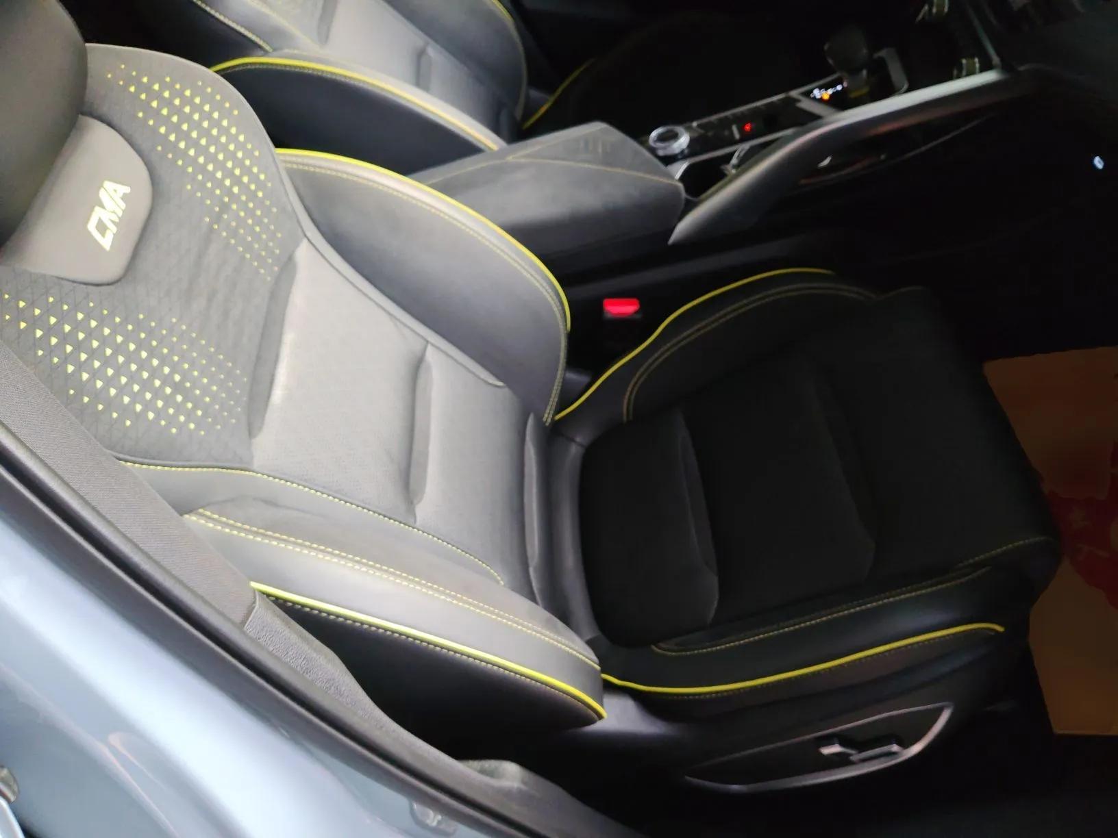 Geely Auto Monjaro S 2021 2.0TD DCT Two-Wheel Drive Lightning Edition — миниатюра 23