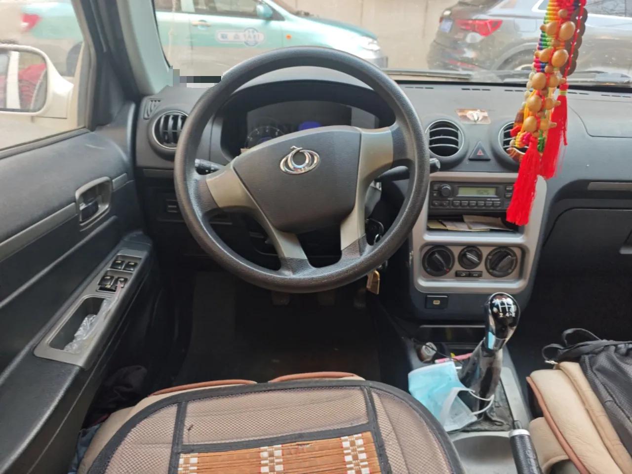 Geely Auto Liberty Ship 2011 1.5L Manual Sport Model — миниатюра 11