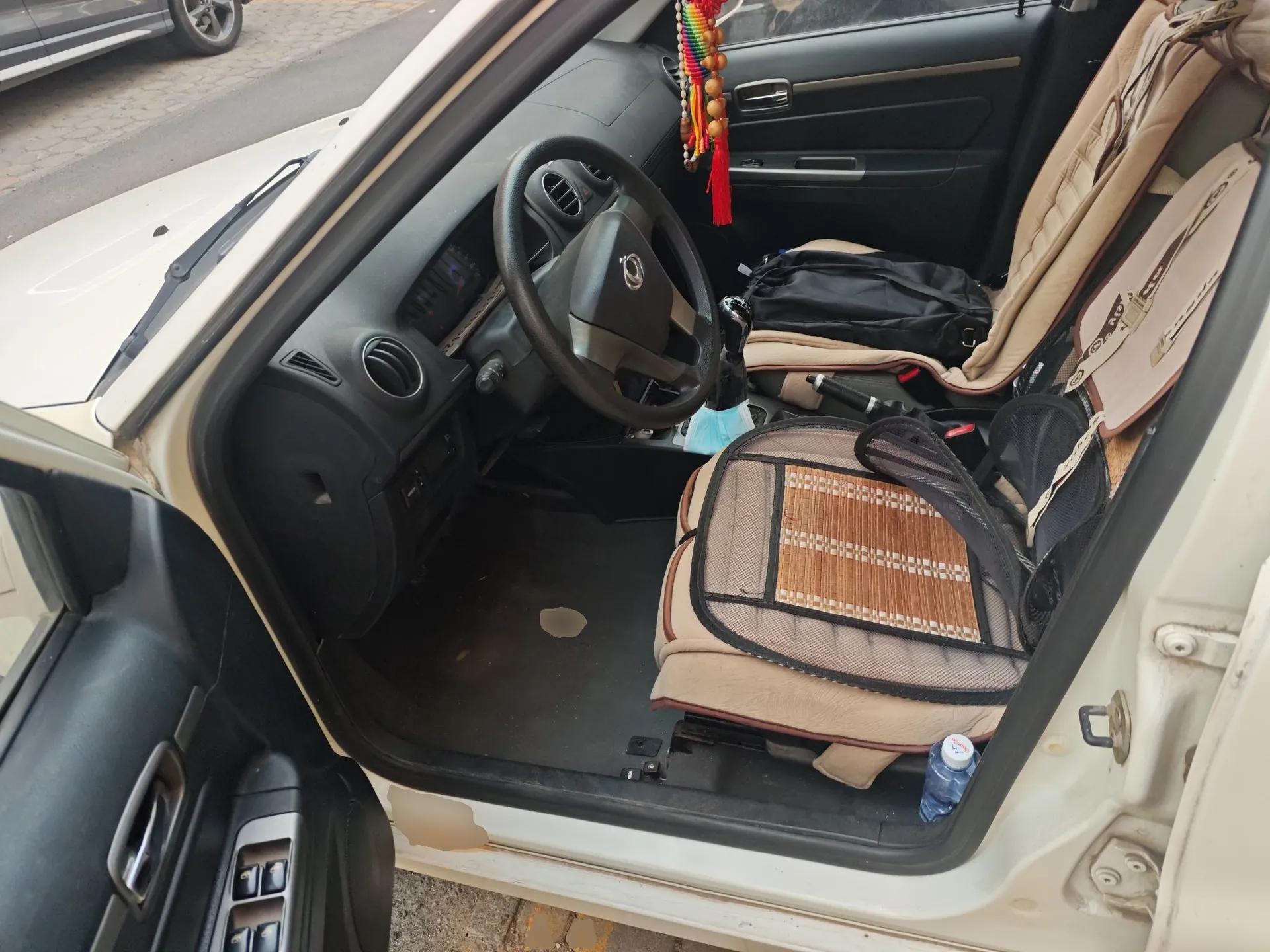 Geely Auto Liberty Ship 2011 1.5L Manual Sport Model — миниатюра 16