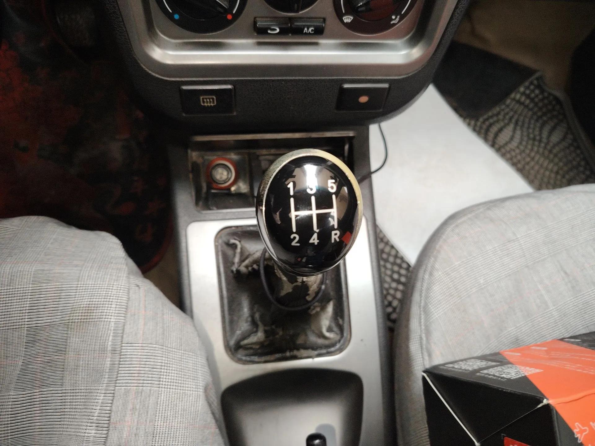 Geely Auto Liberty Ship 2011 1.3L Manual Fashion Edition — миниатюра 15