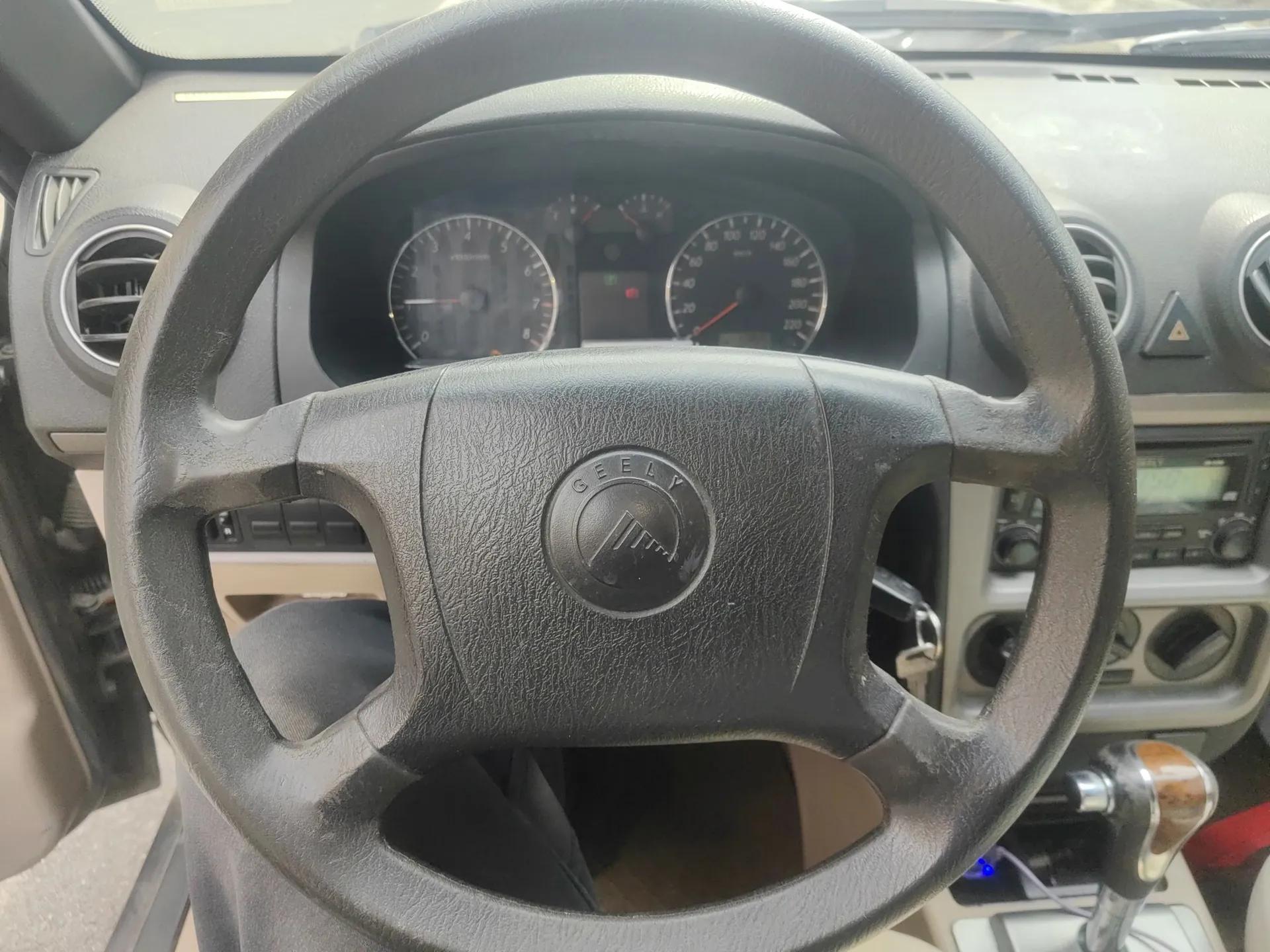 Geely Auto Liberty Ship 2010 1.5L Automatic Gold Diamond Edition — миниатюра 11