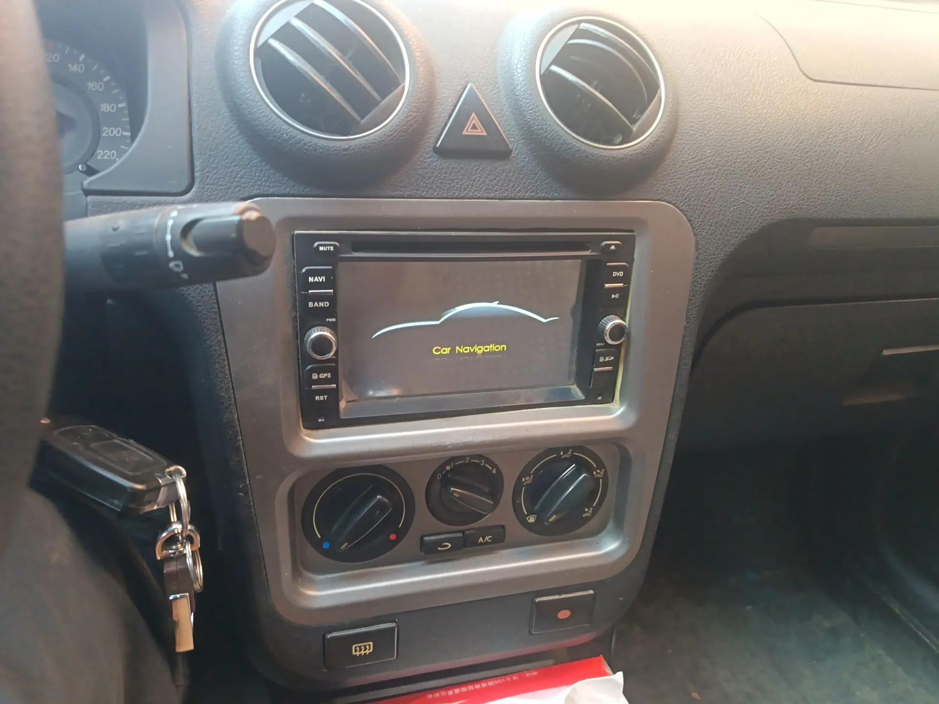 Geely Auto Liberty Ship 2012 1.3L Manual Fashion II — миниатюра 14
